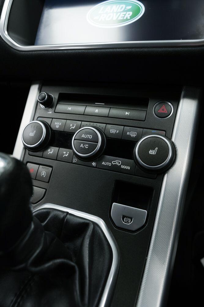 Land Rover Range Rover Evoque view 13