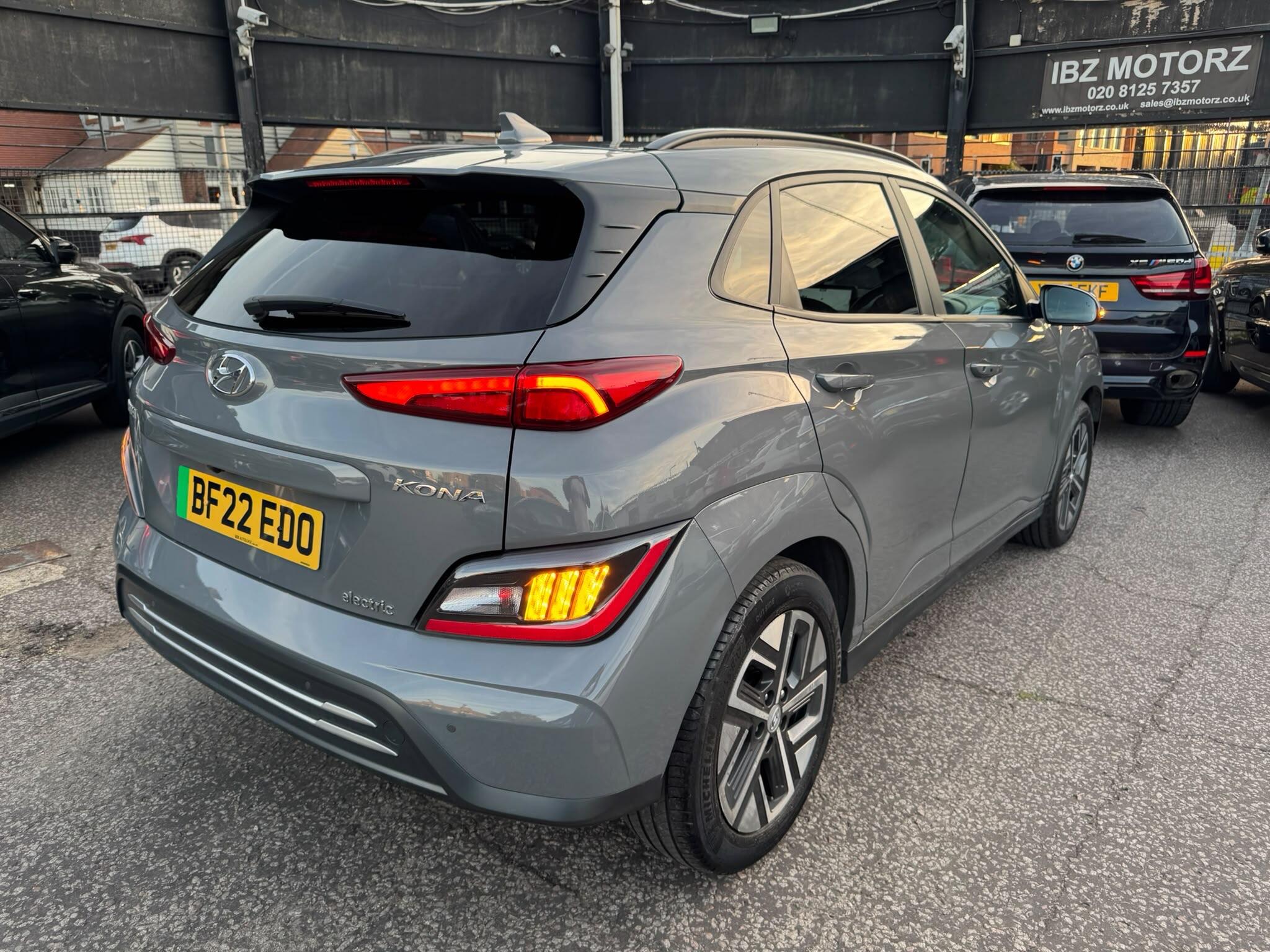Hyundai Kona view 6