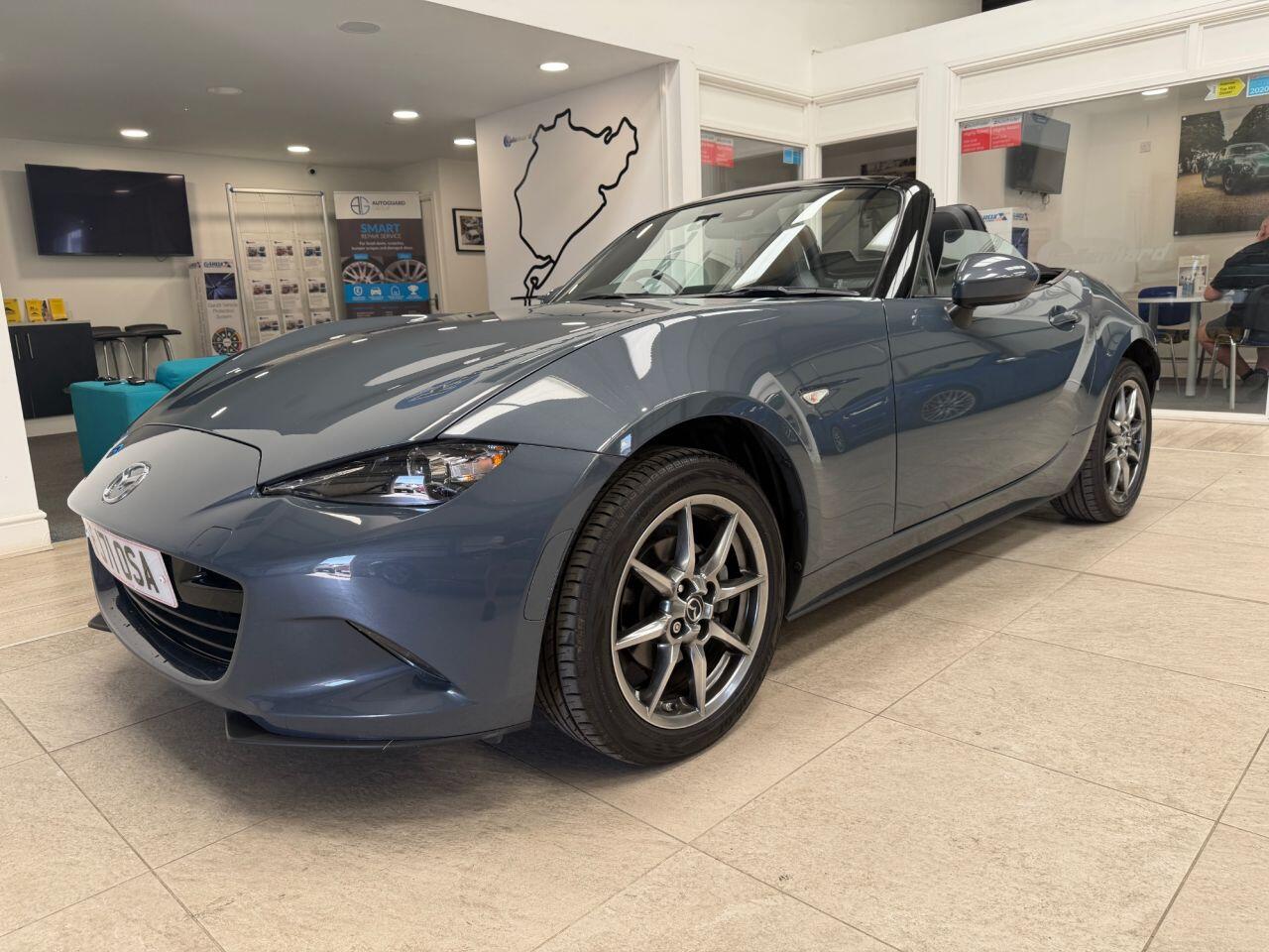 Mazda Skyactiv-G view 4