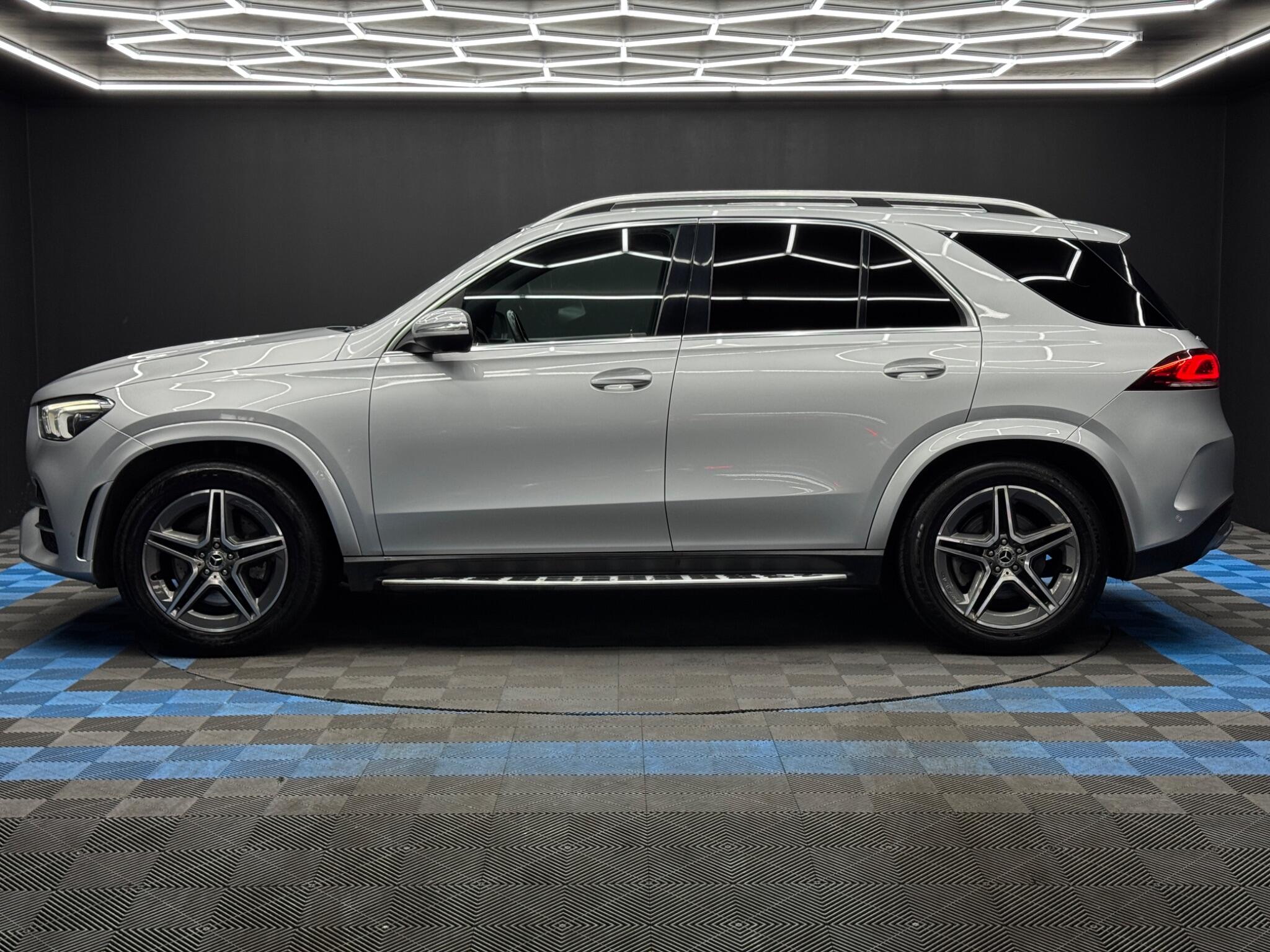 Mercedes-Benz Gle view 8