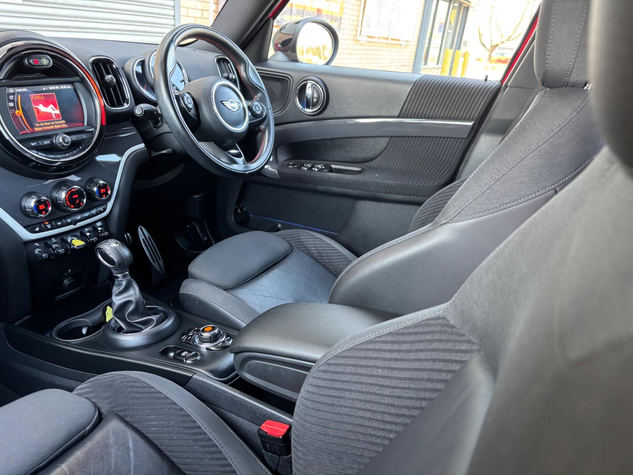 Mini Countryman view 21