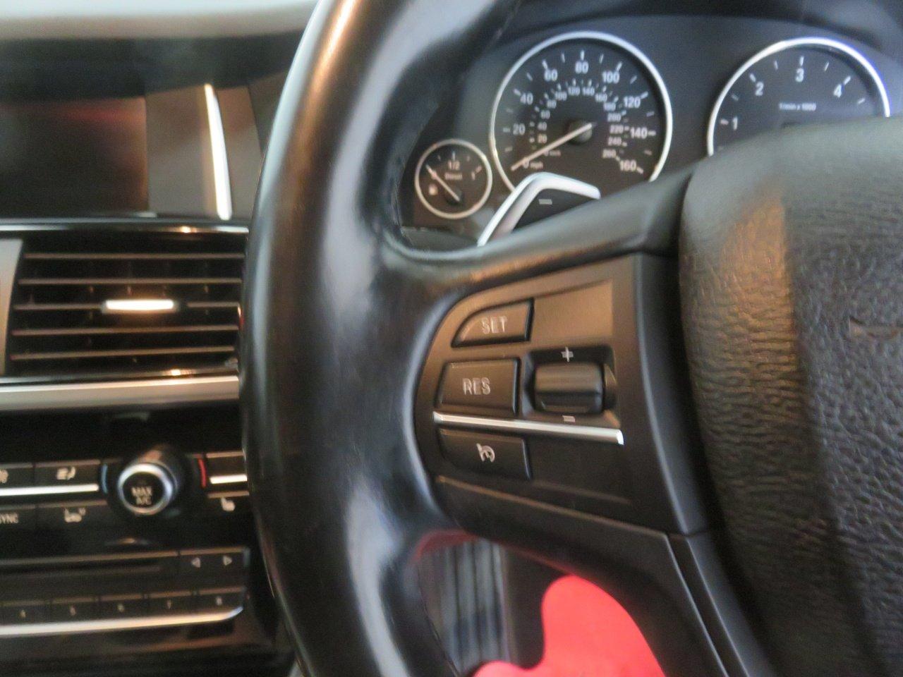 BMW X4 view 52