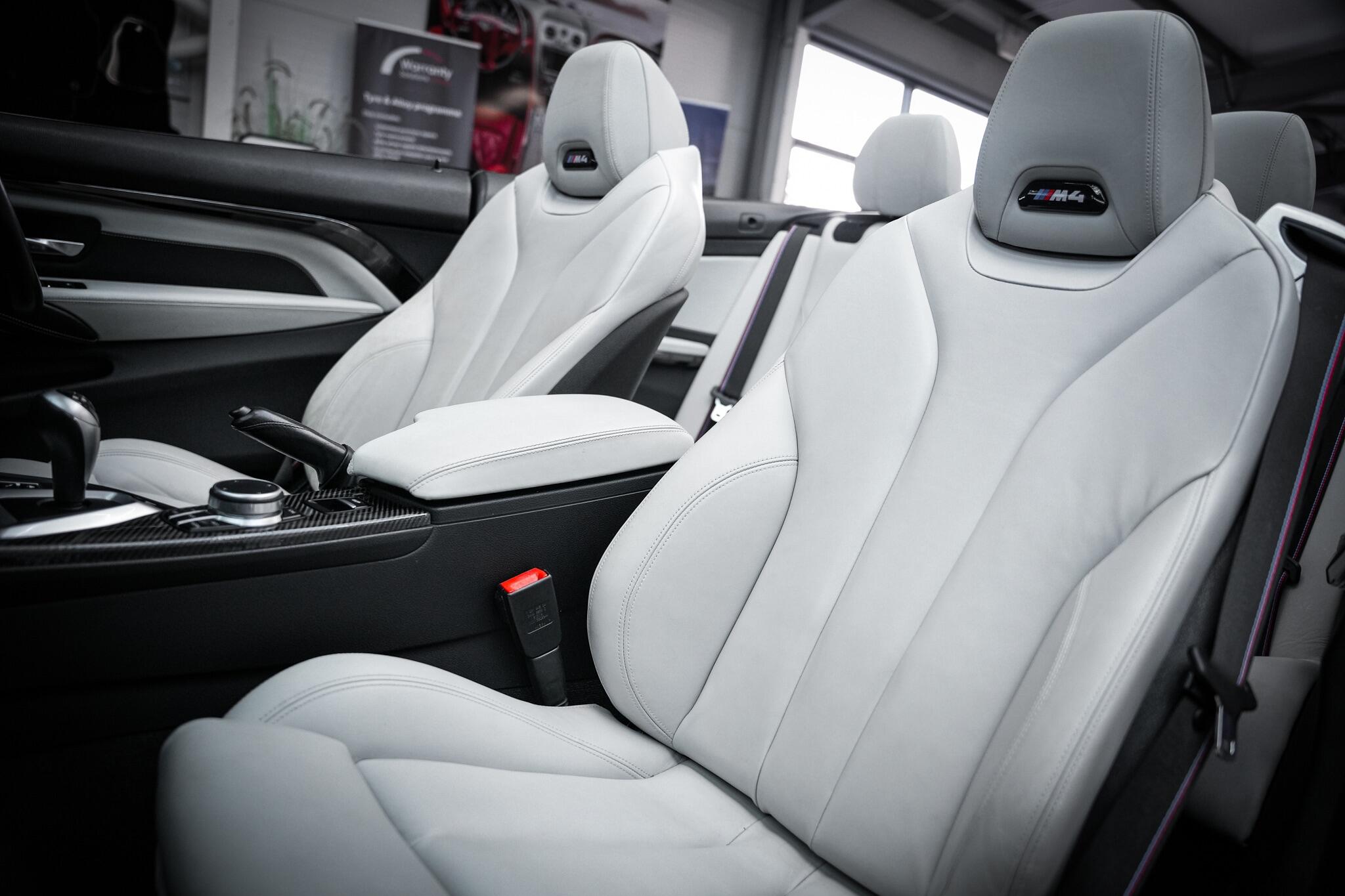 BMW M4 view 23