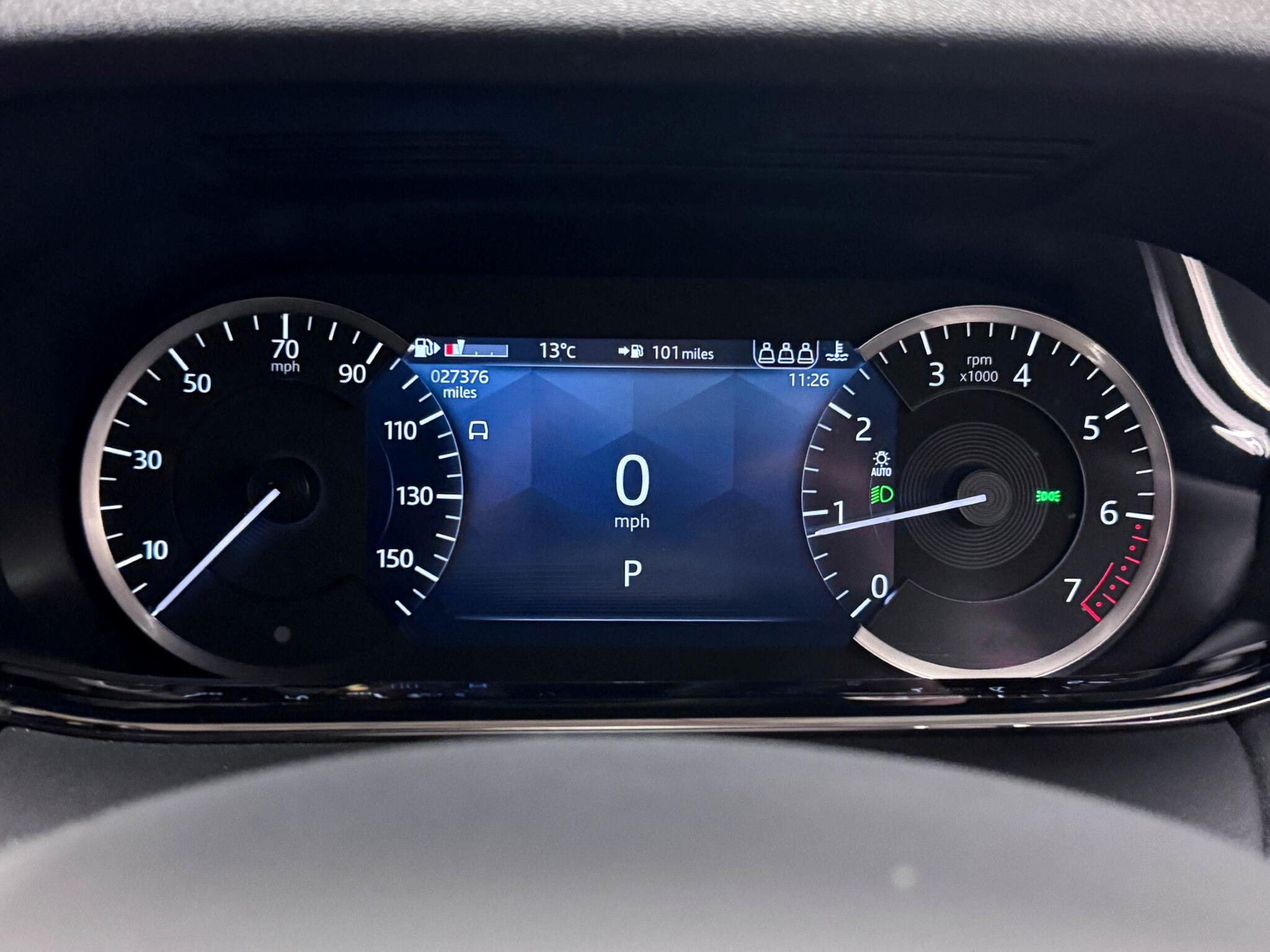 Land Rover Range Rover Evoque view 40