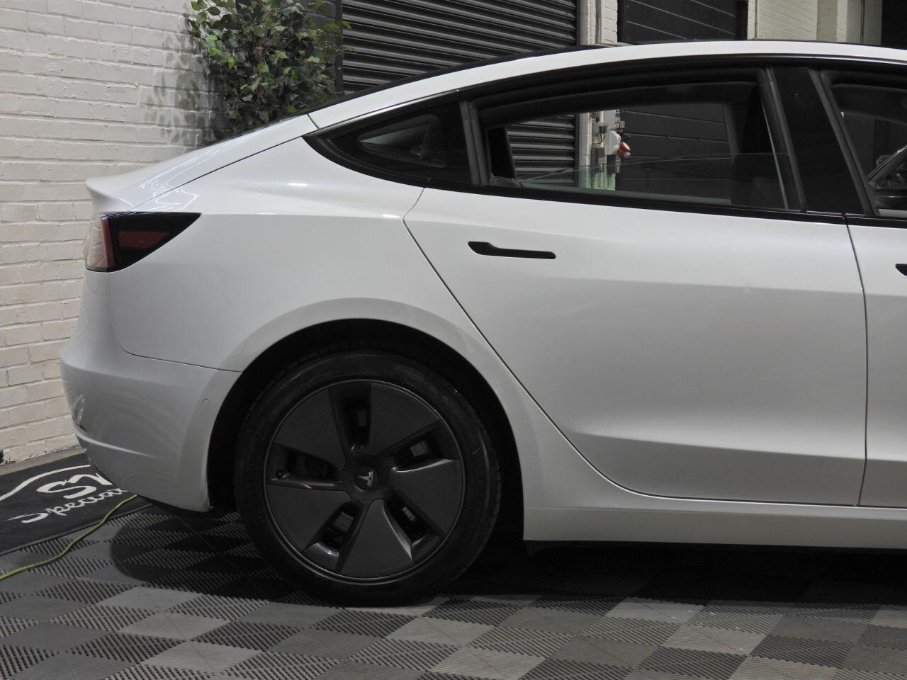 Tesla Model 3 view 14
