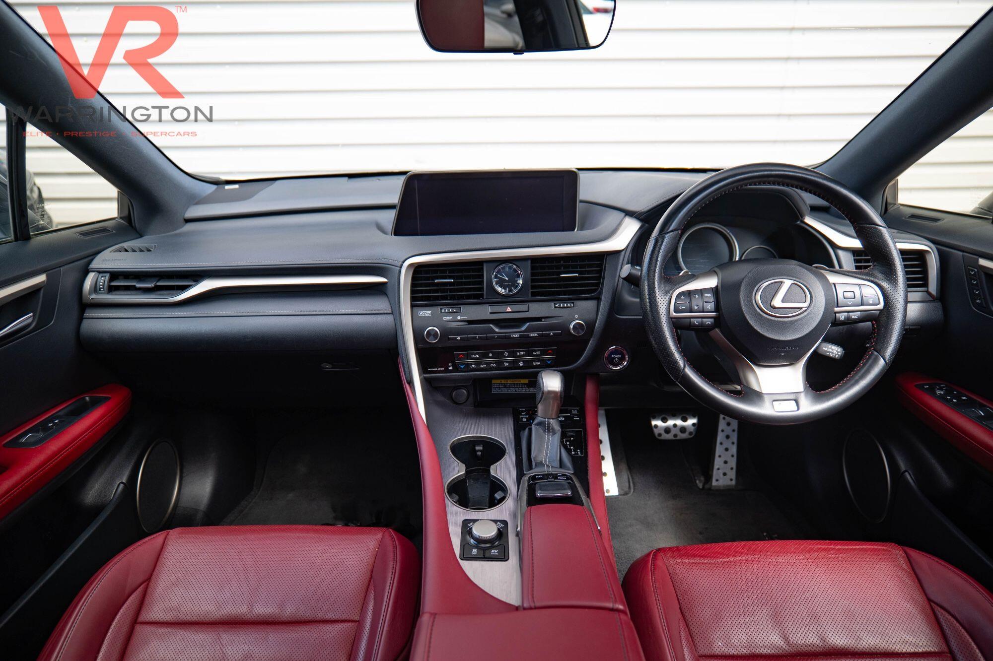 Lexus RX view 2