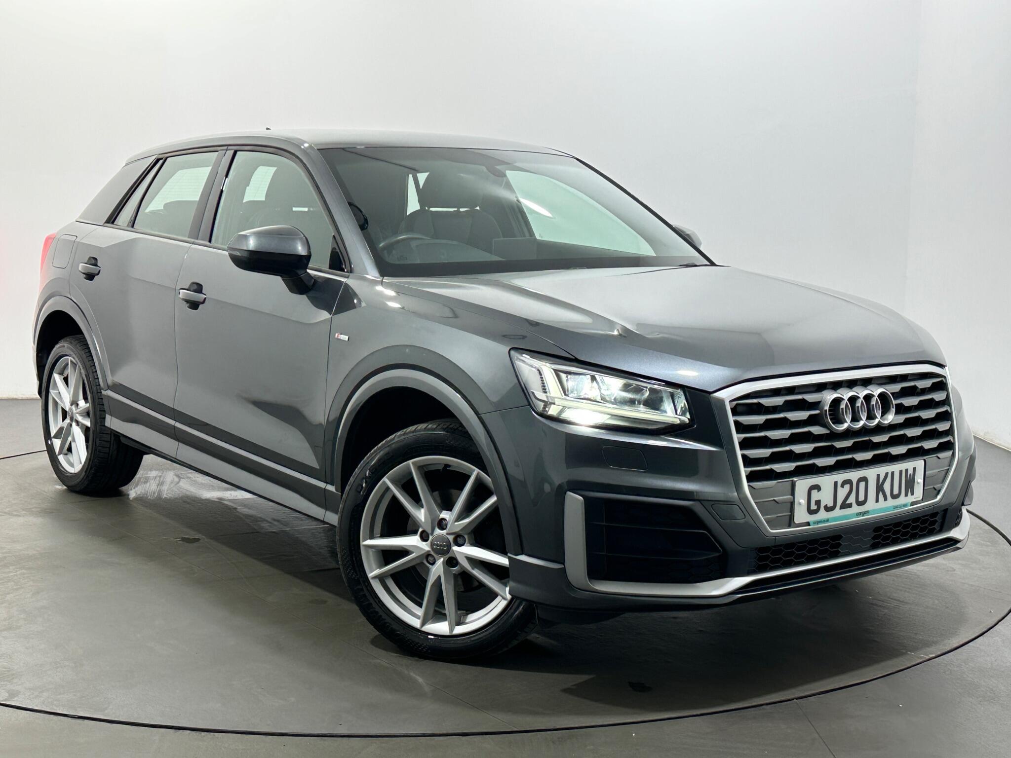 Audi Q2 view 52