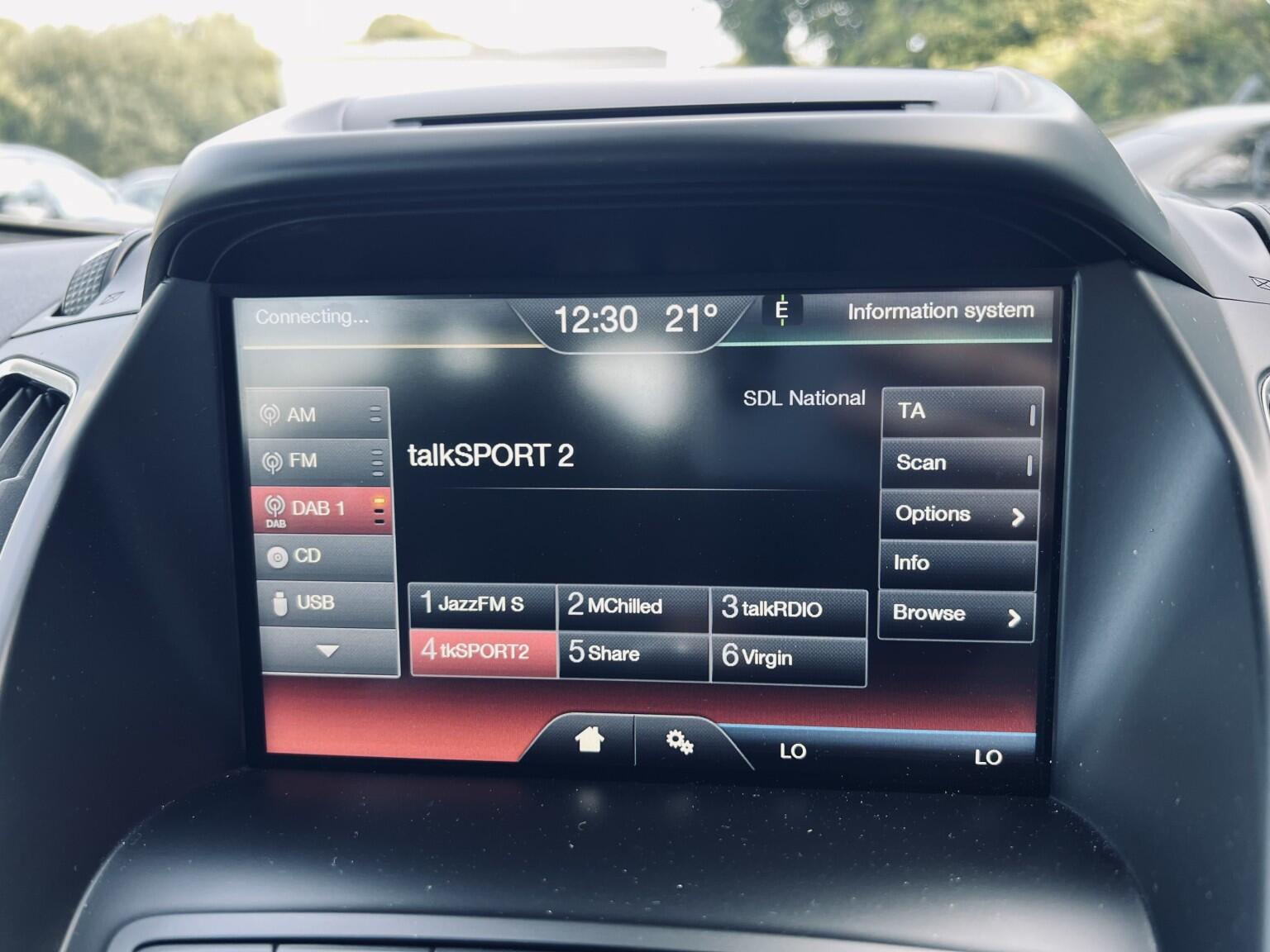 Ford C-Max view 21