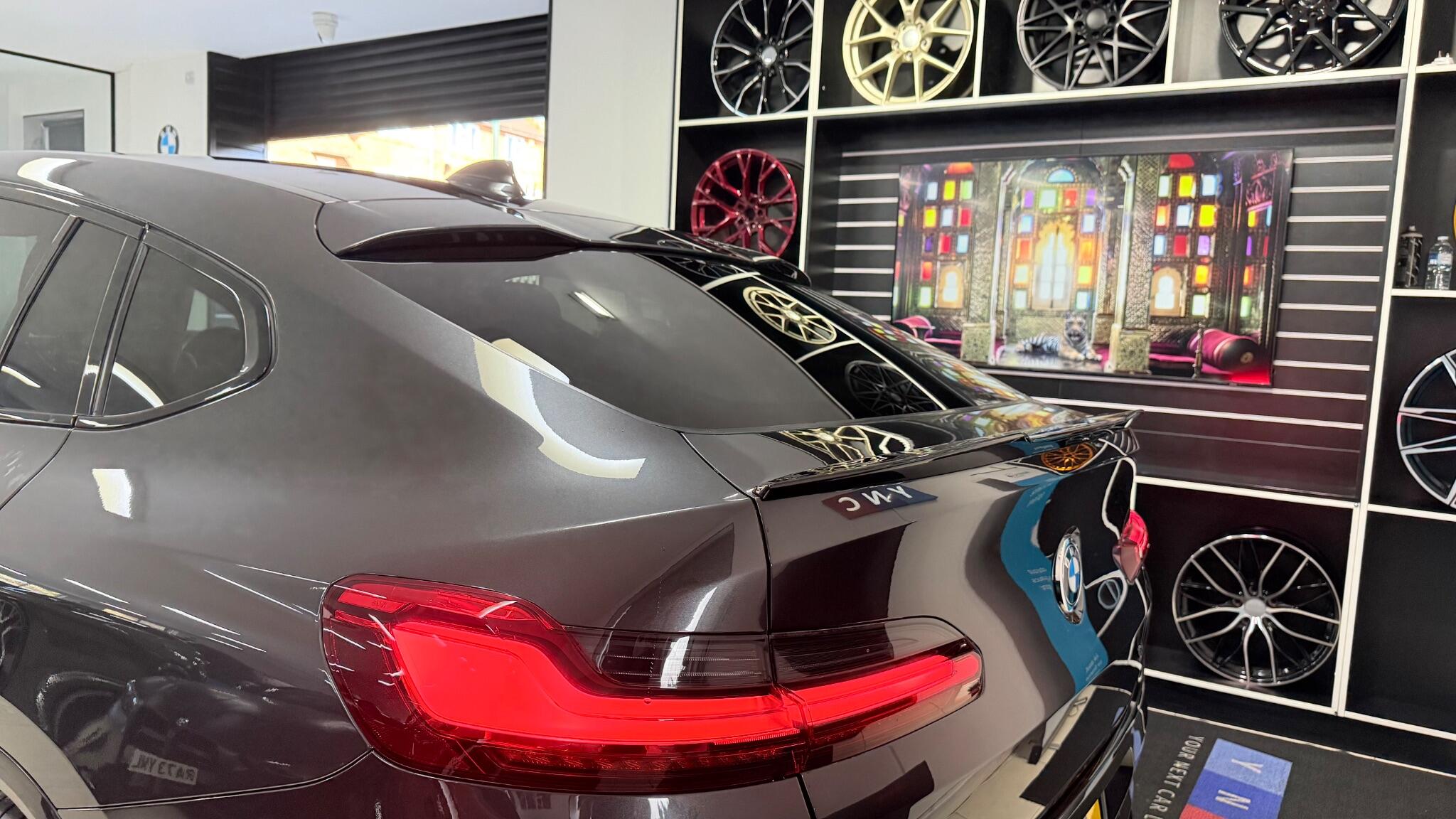 BMW X4 view 27