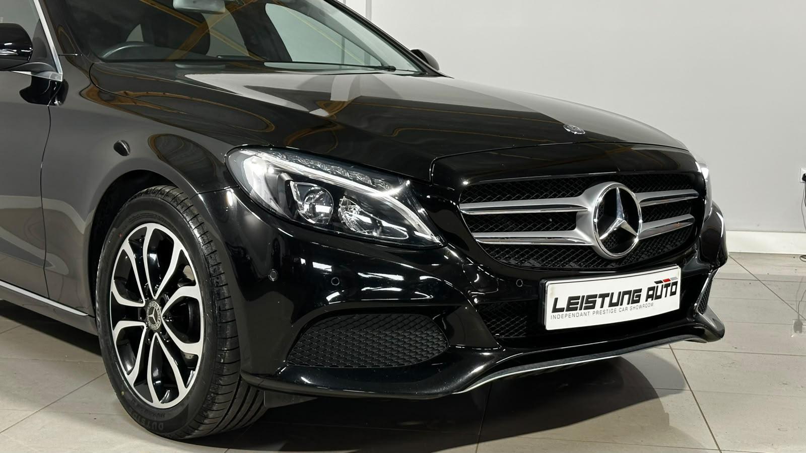 Mercedes-Benz C Class view 16