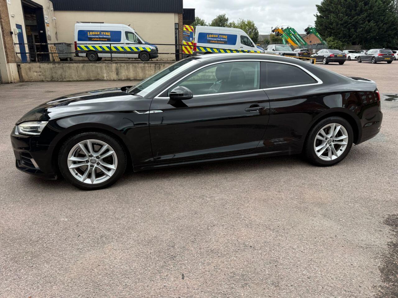 Audi A5 view 5