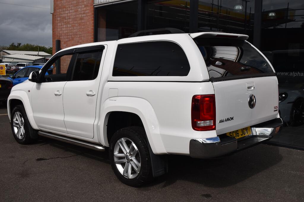 Volkswagen Amarok view 17