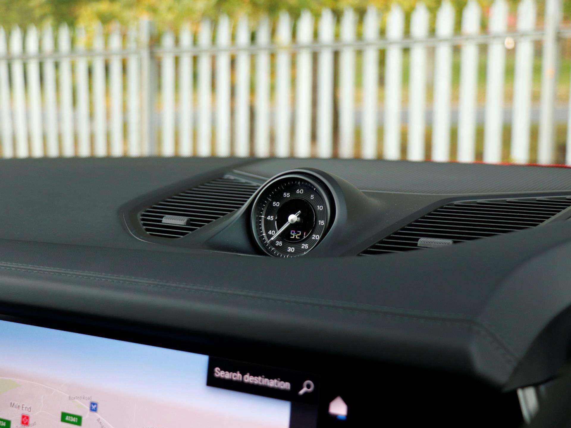 Porsche Cayenne view 14