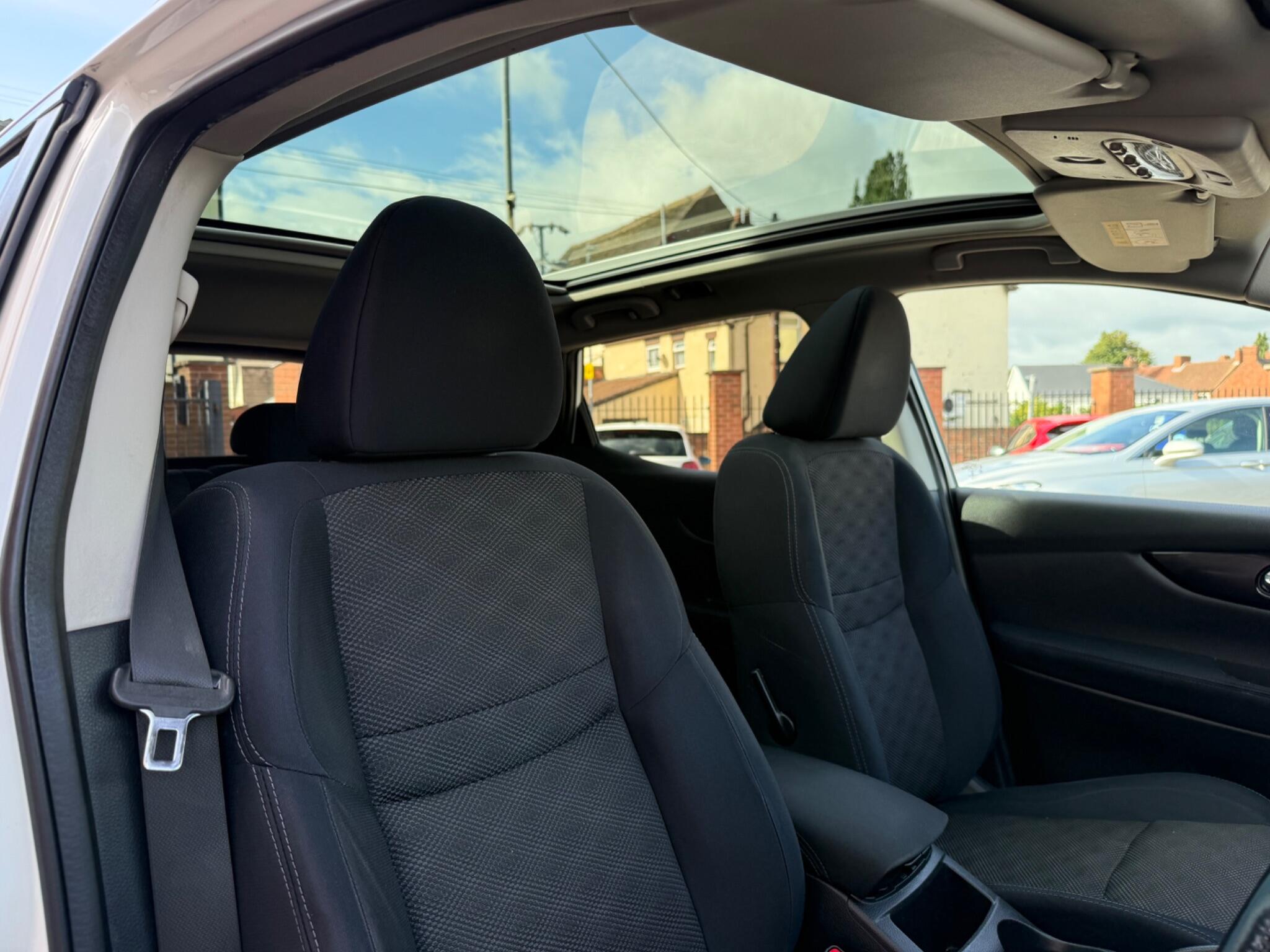 Nissan Qashqai view 19
