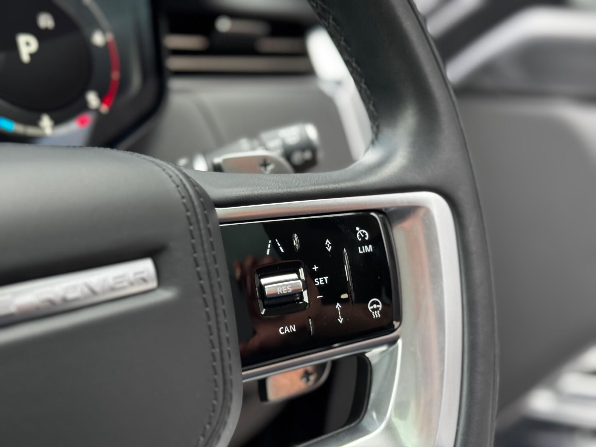 Land Rover Range Rover view 45