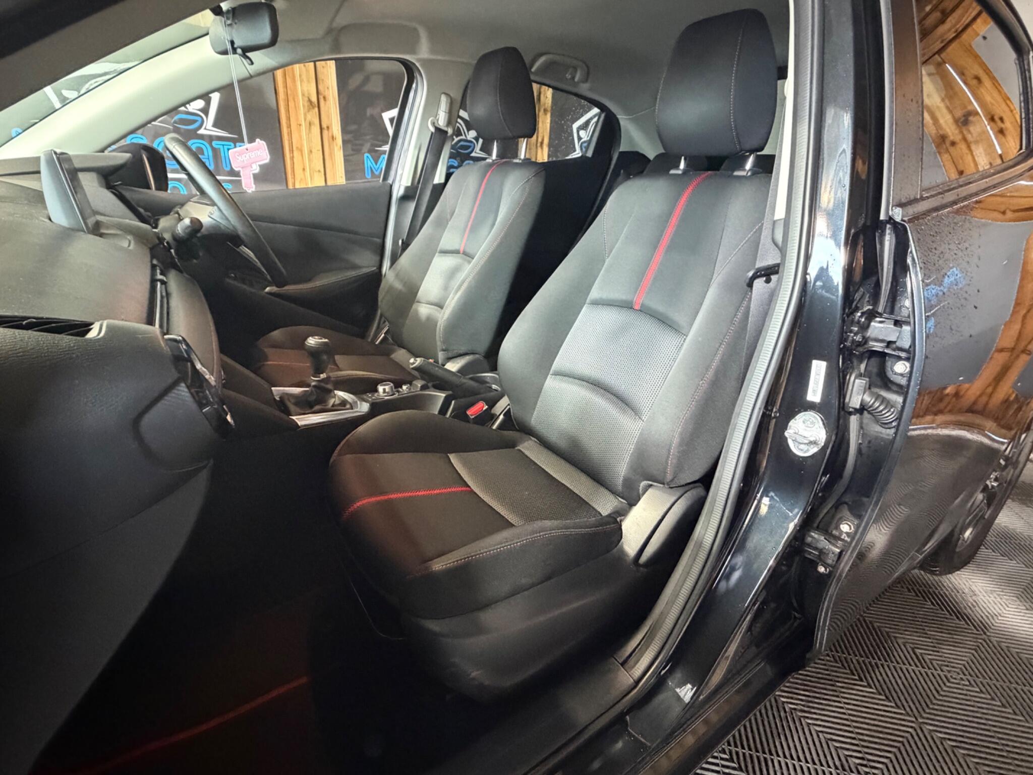Mazda Mazda2 view 32