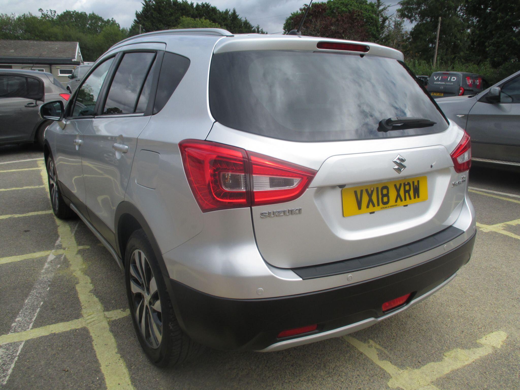 Suzuki SX4 S-Cross view 13