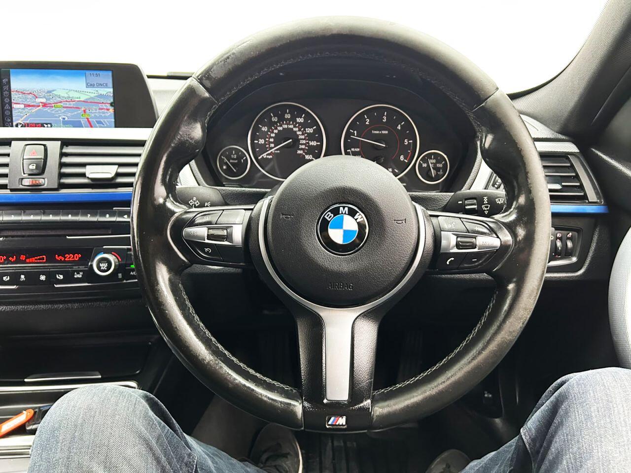 BMW 3 Series view 19
