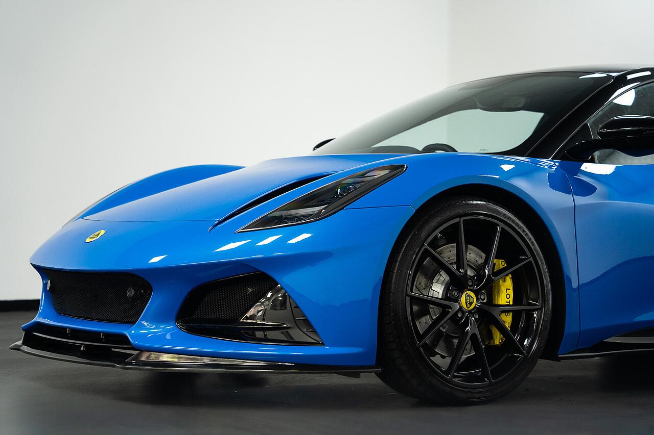 Lotus Emira view 35