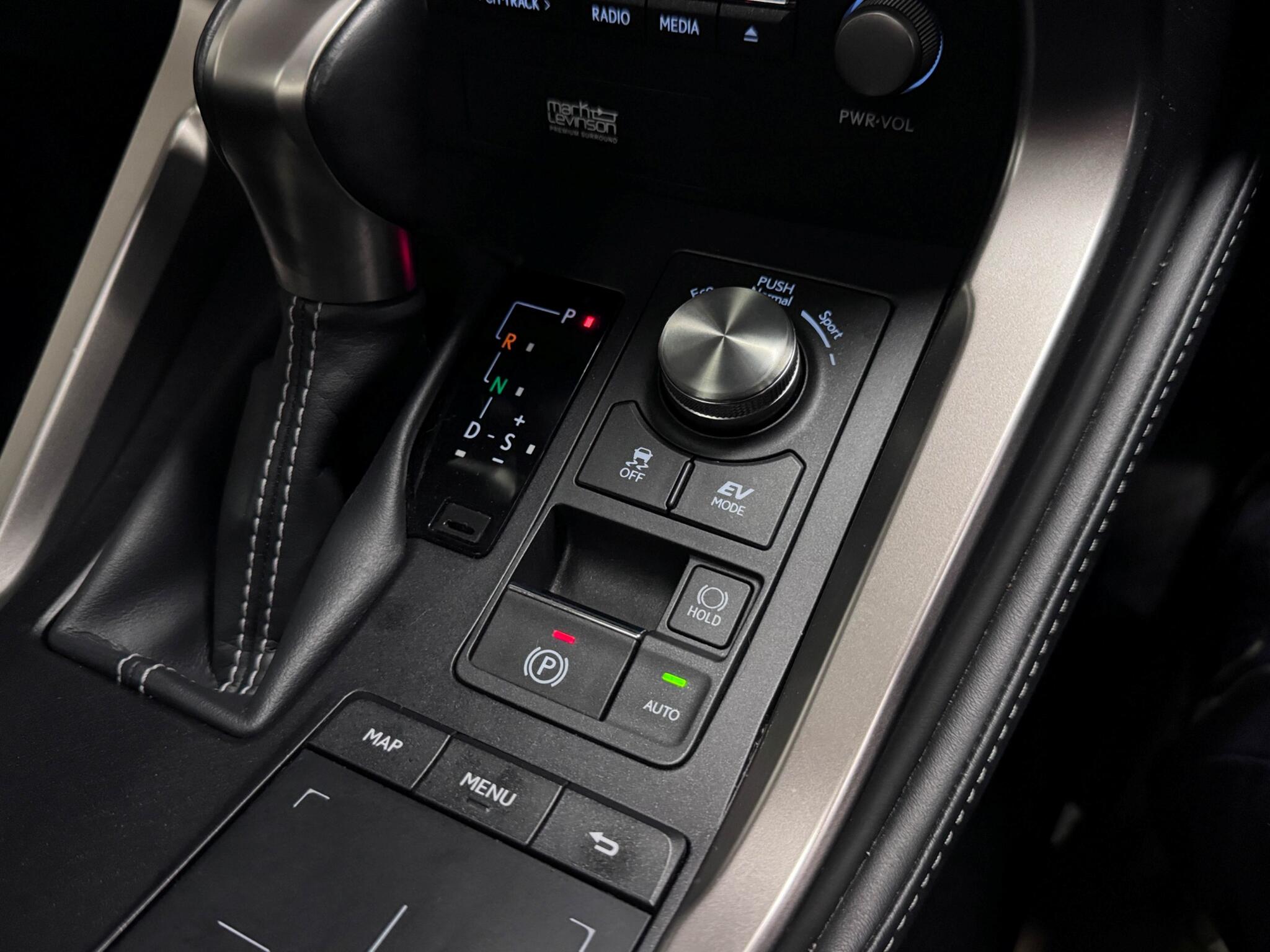 Lexus NX view 43