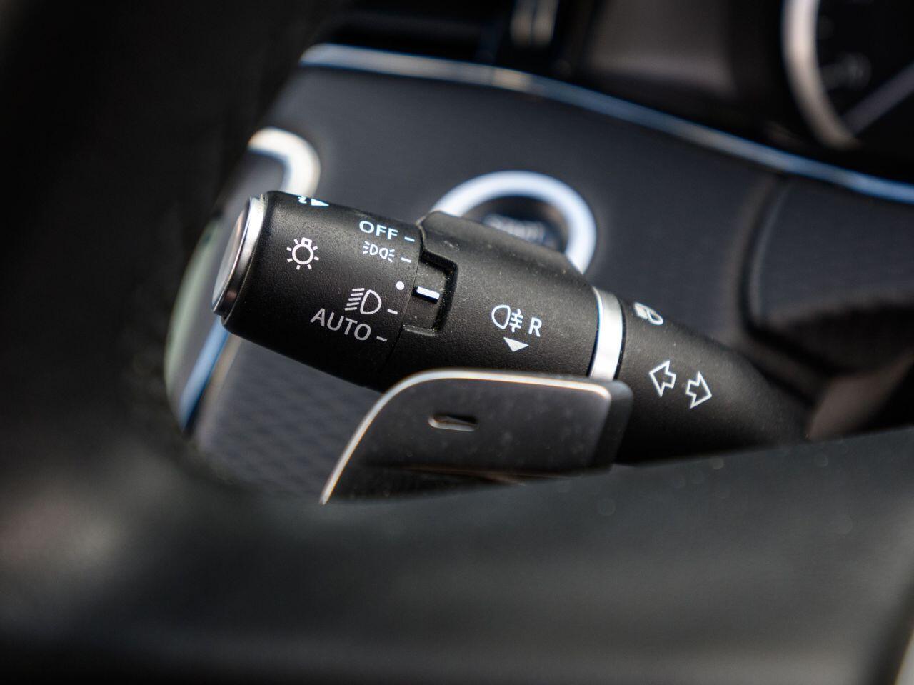 Land Rover Range Rover Evoque view 30