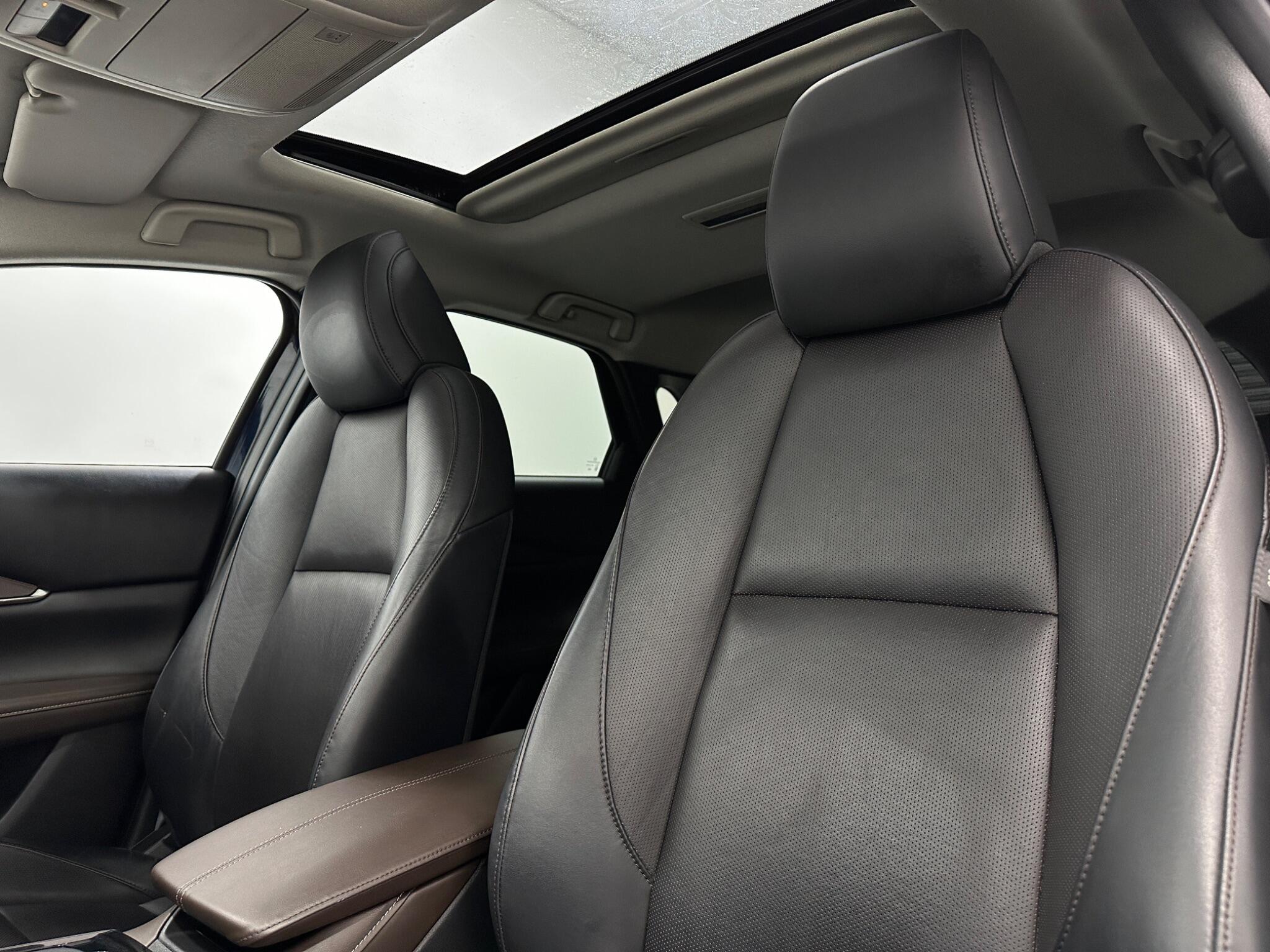 Mazda CX-30 view 34