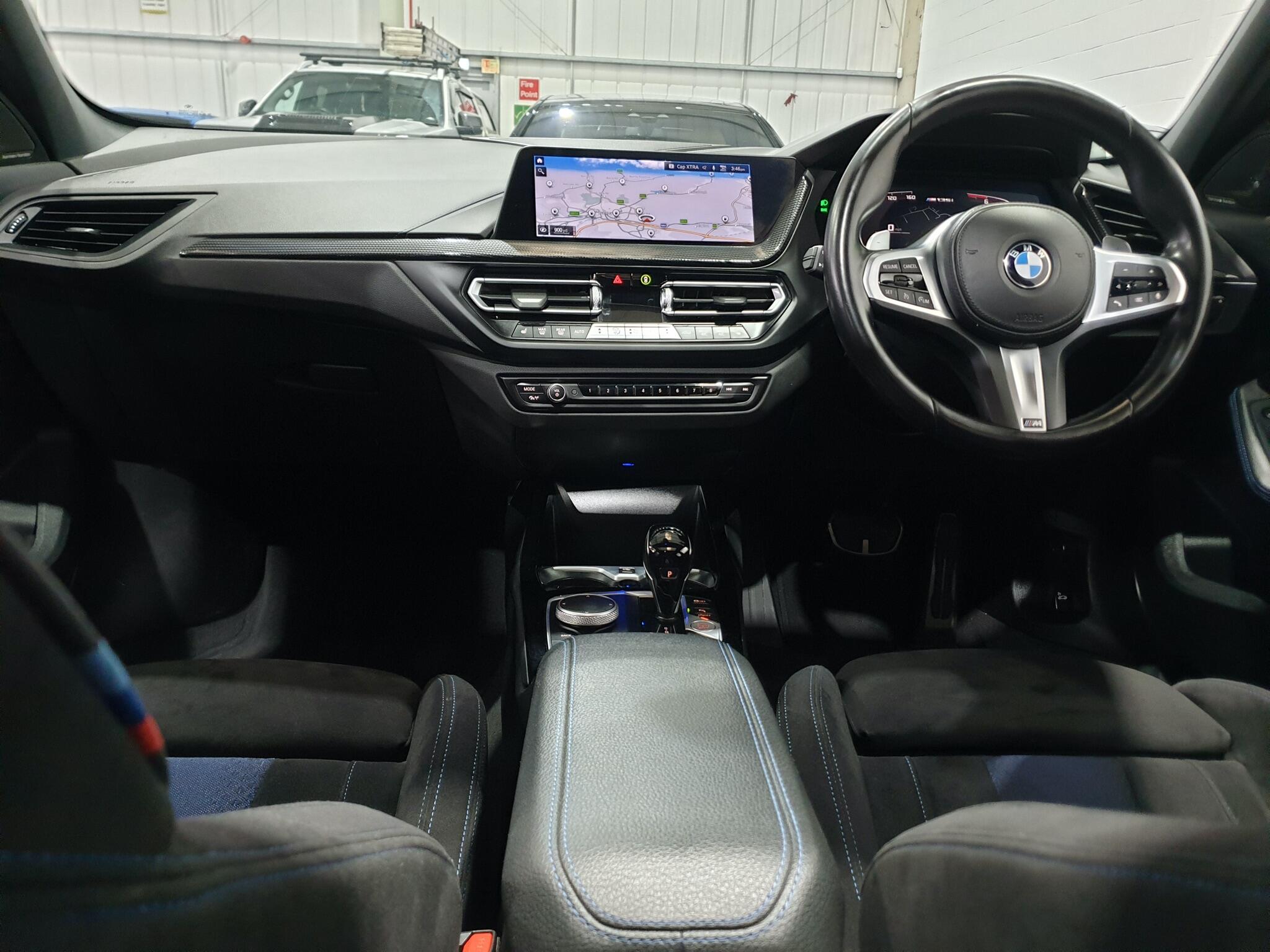 BMW 1 Series view 53