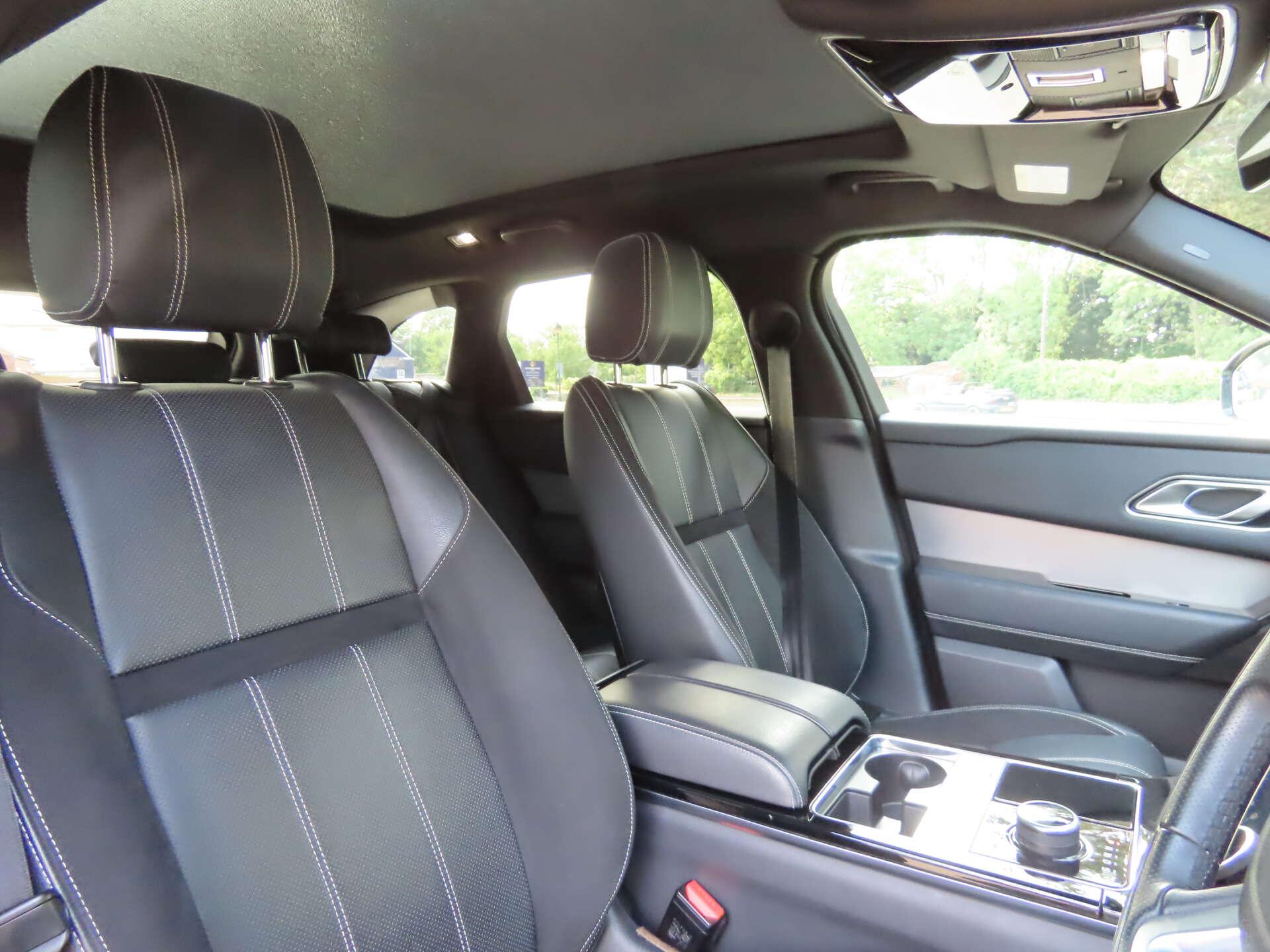 Land Rover Range Rover Velar view 9