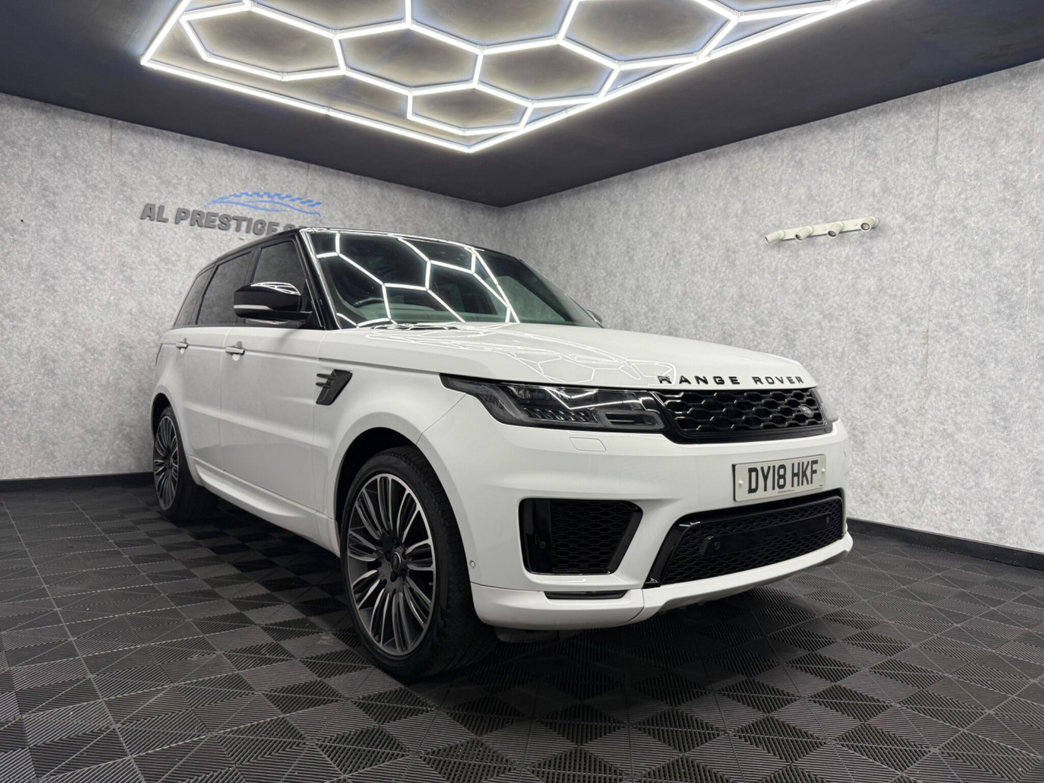Land Rover Range Rover Sport view 4