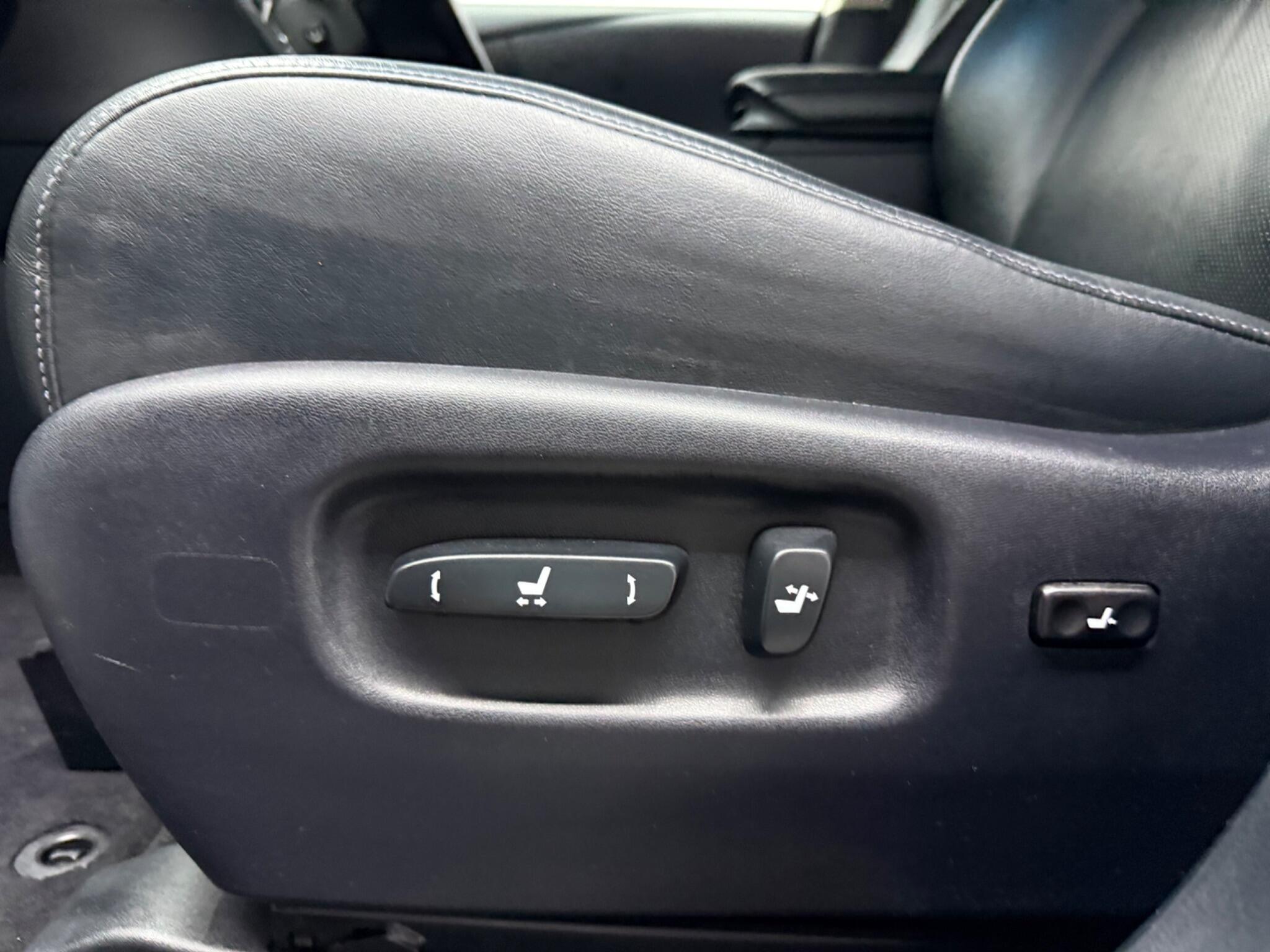 Lexus RX view 18