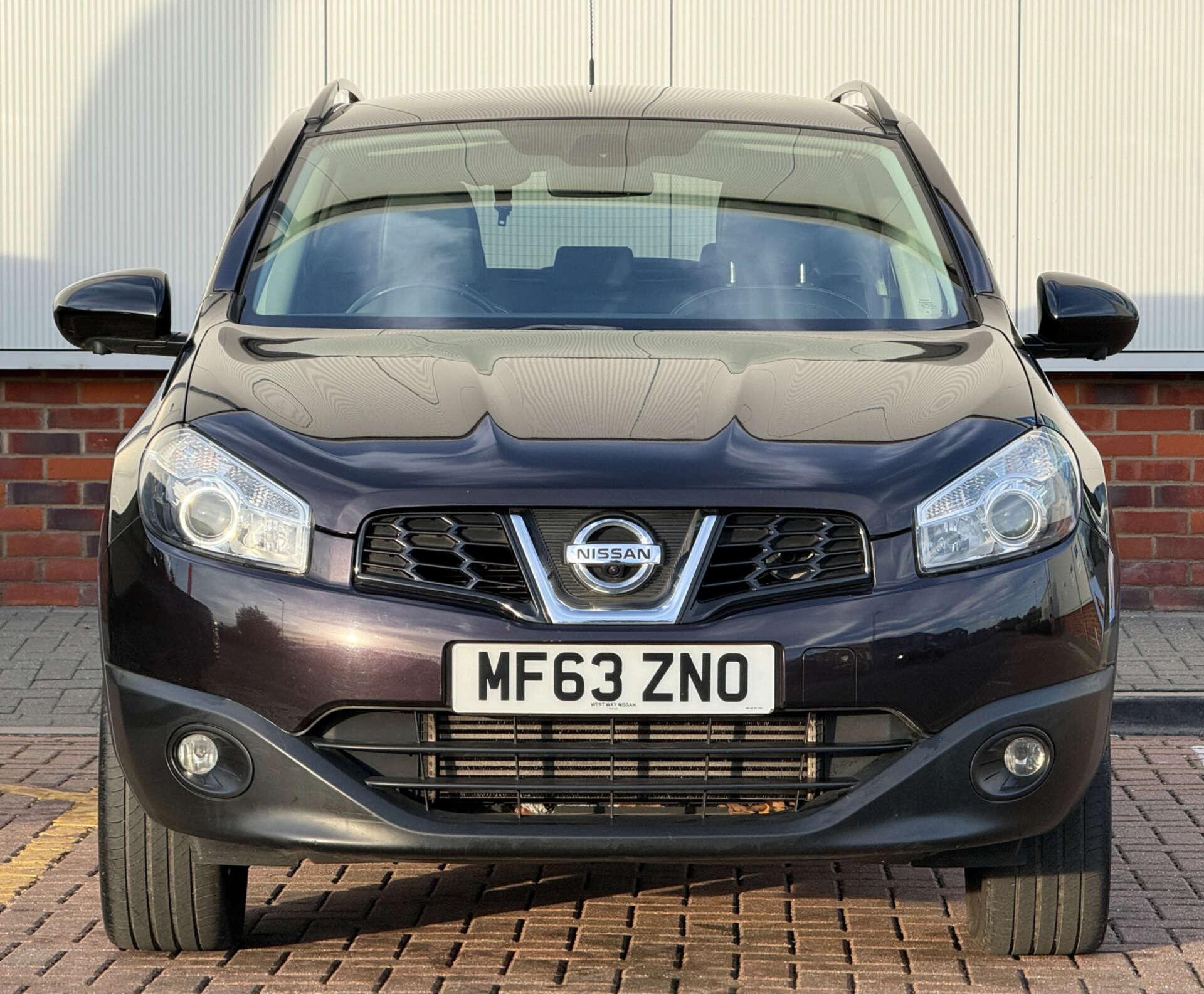 Nissan Qashqai view 2