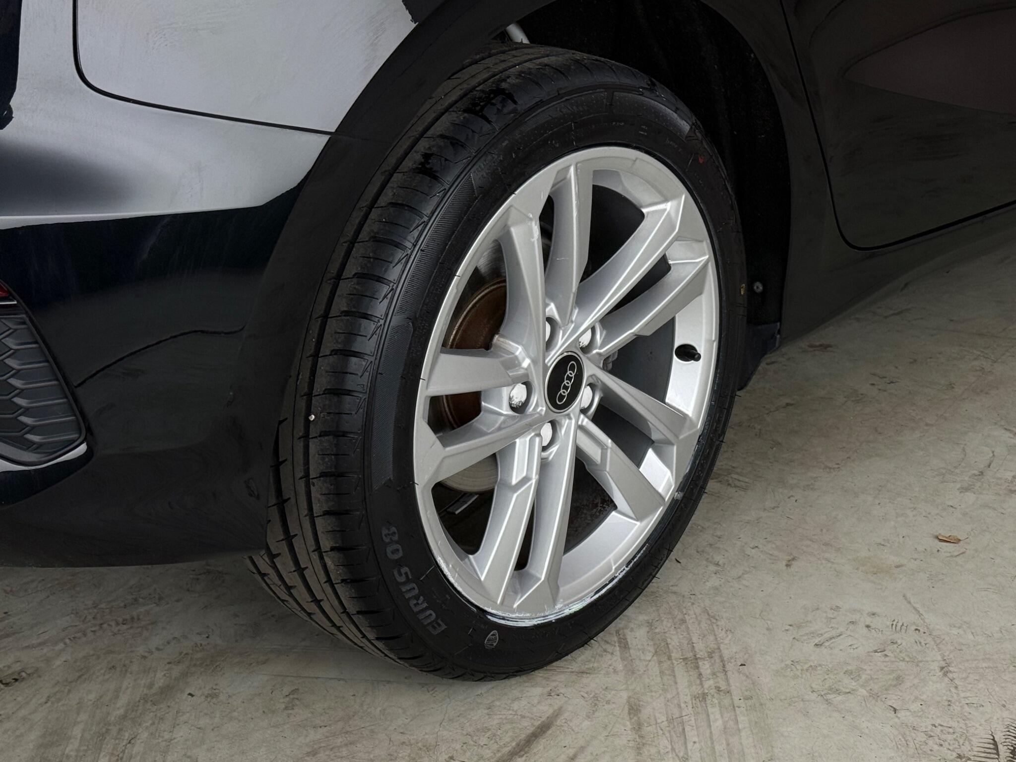 Audi A3 view 9