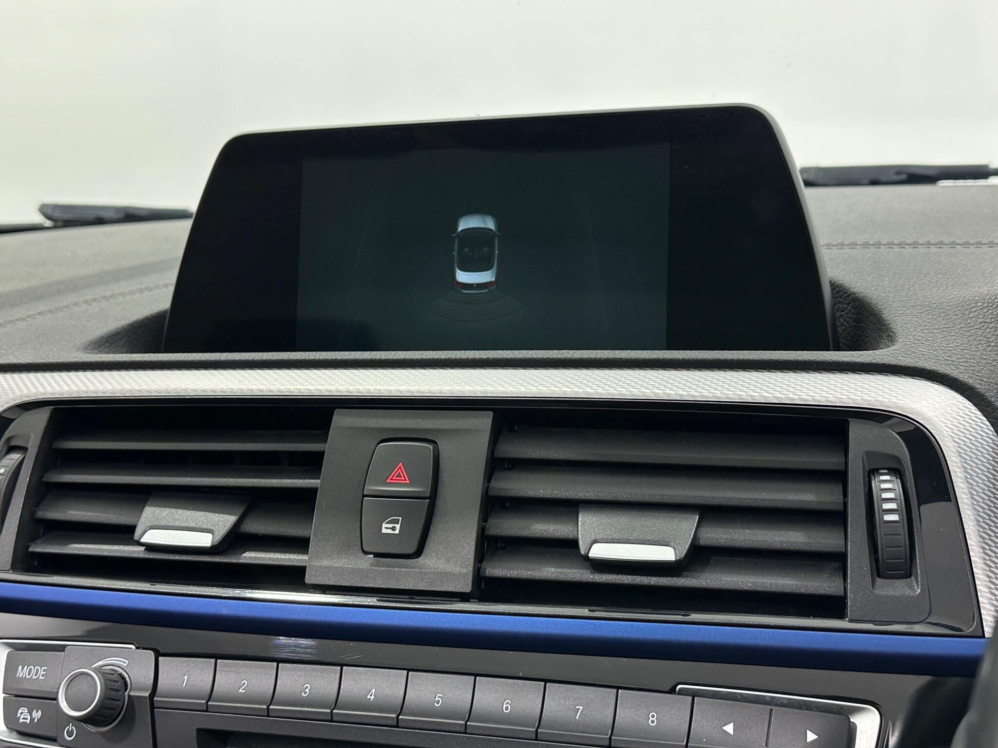 BMW 2 Series view 25