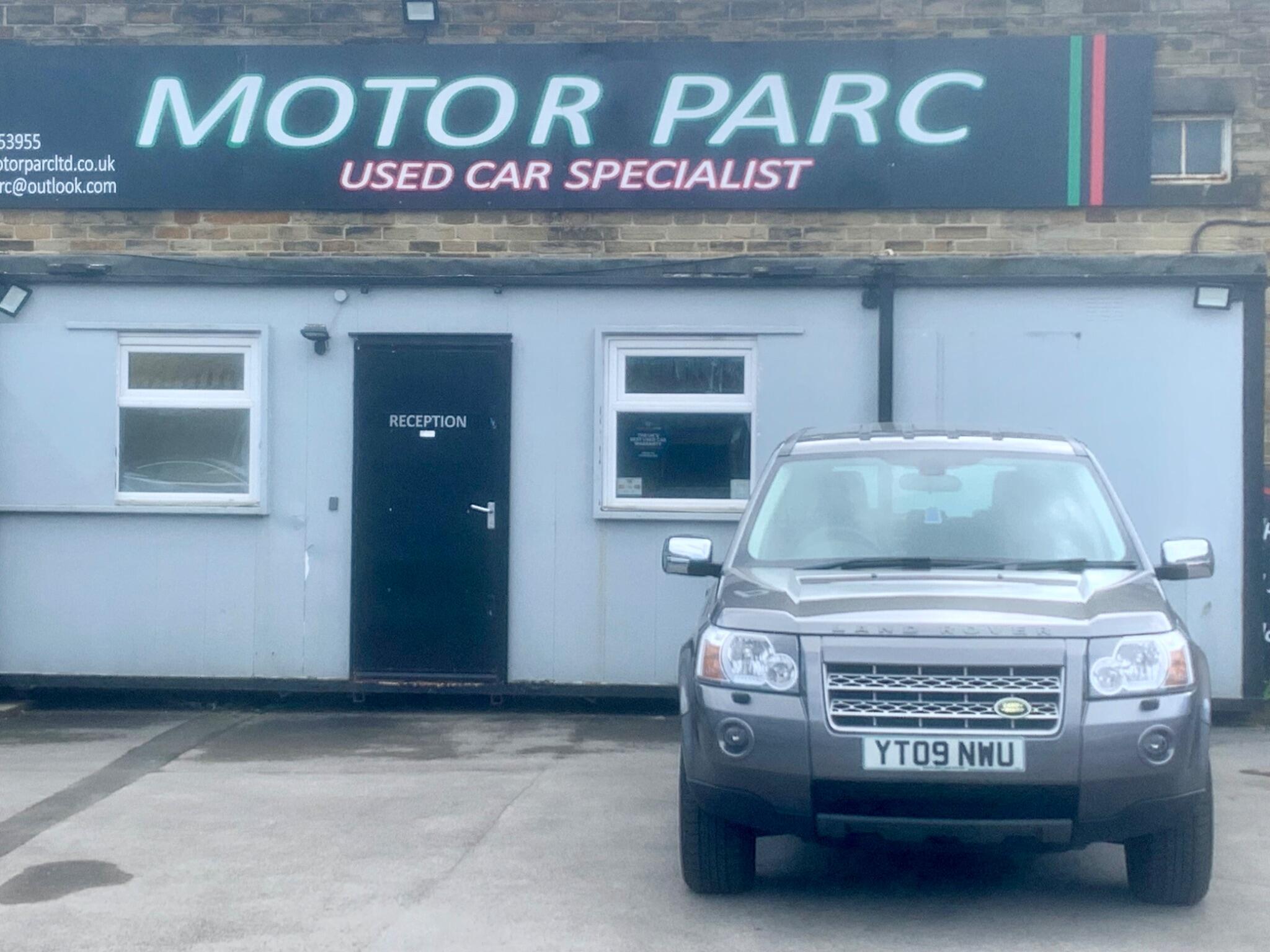 Land Rover Freelander 2 view 3