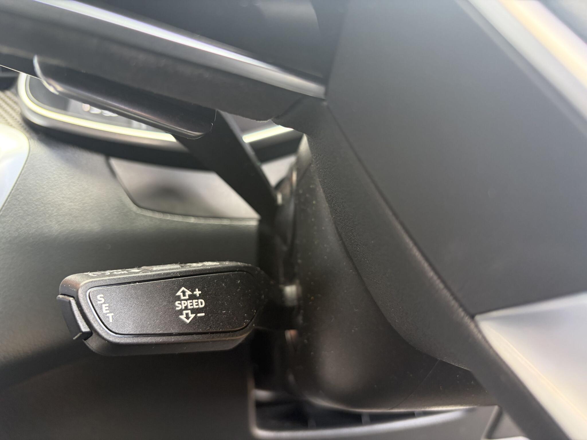 Audi RS6 Avant view 19