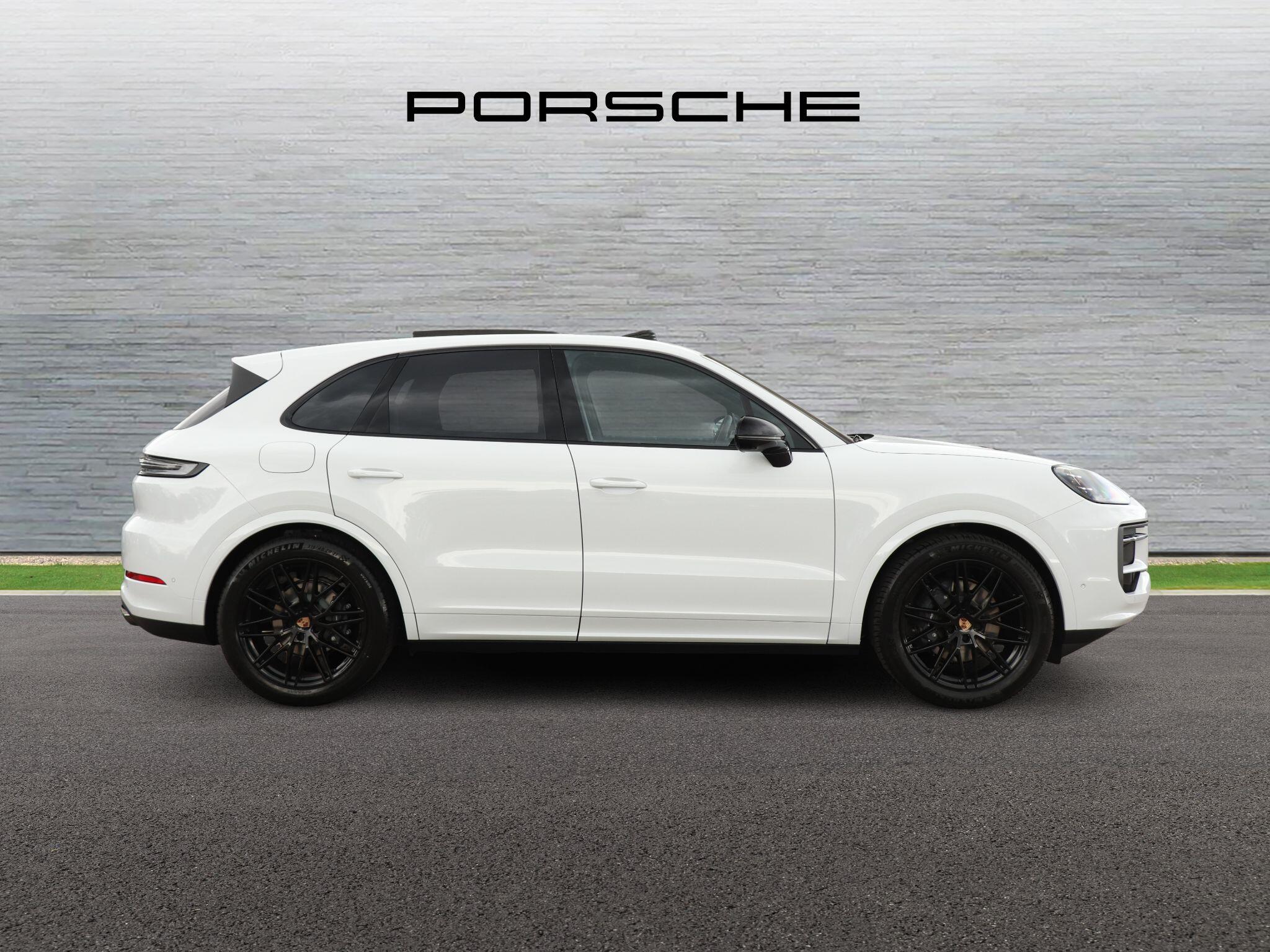 Porsche Cayenne view 2