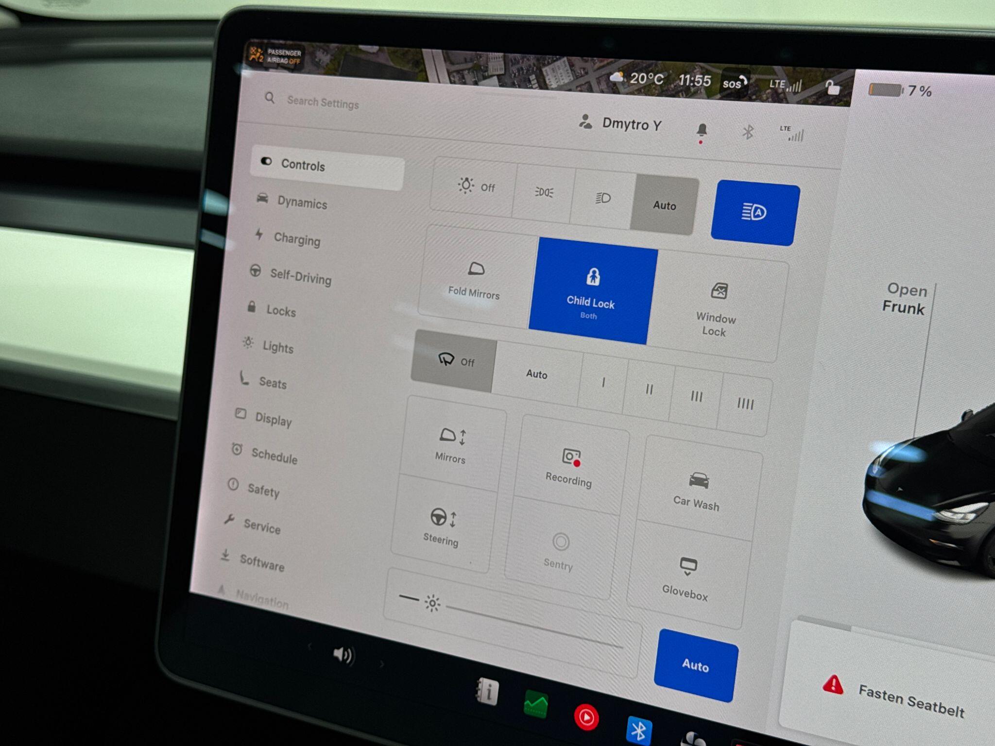Tesla Model 3 view 32