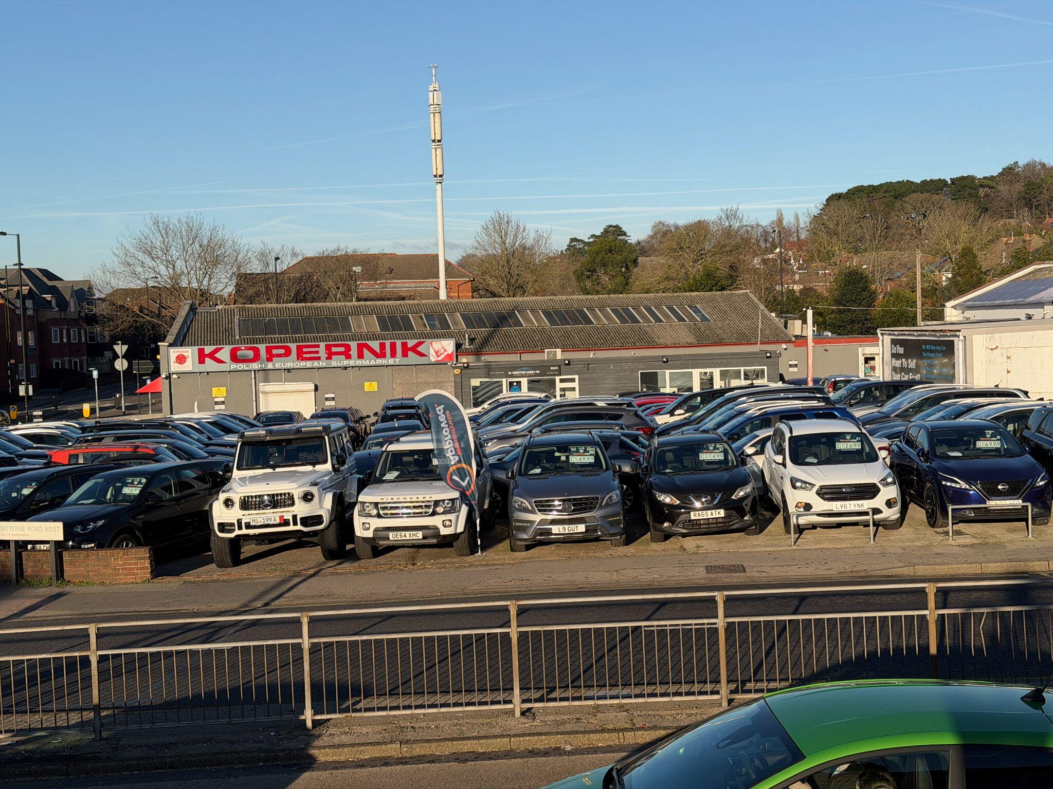 Volvo XC90 view 33