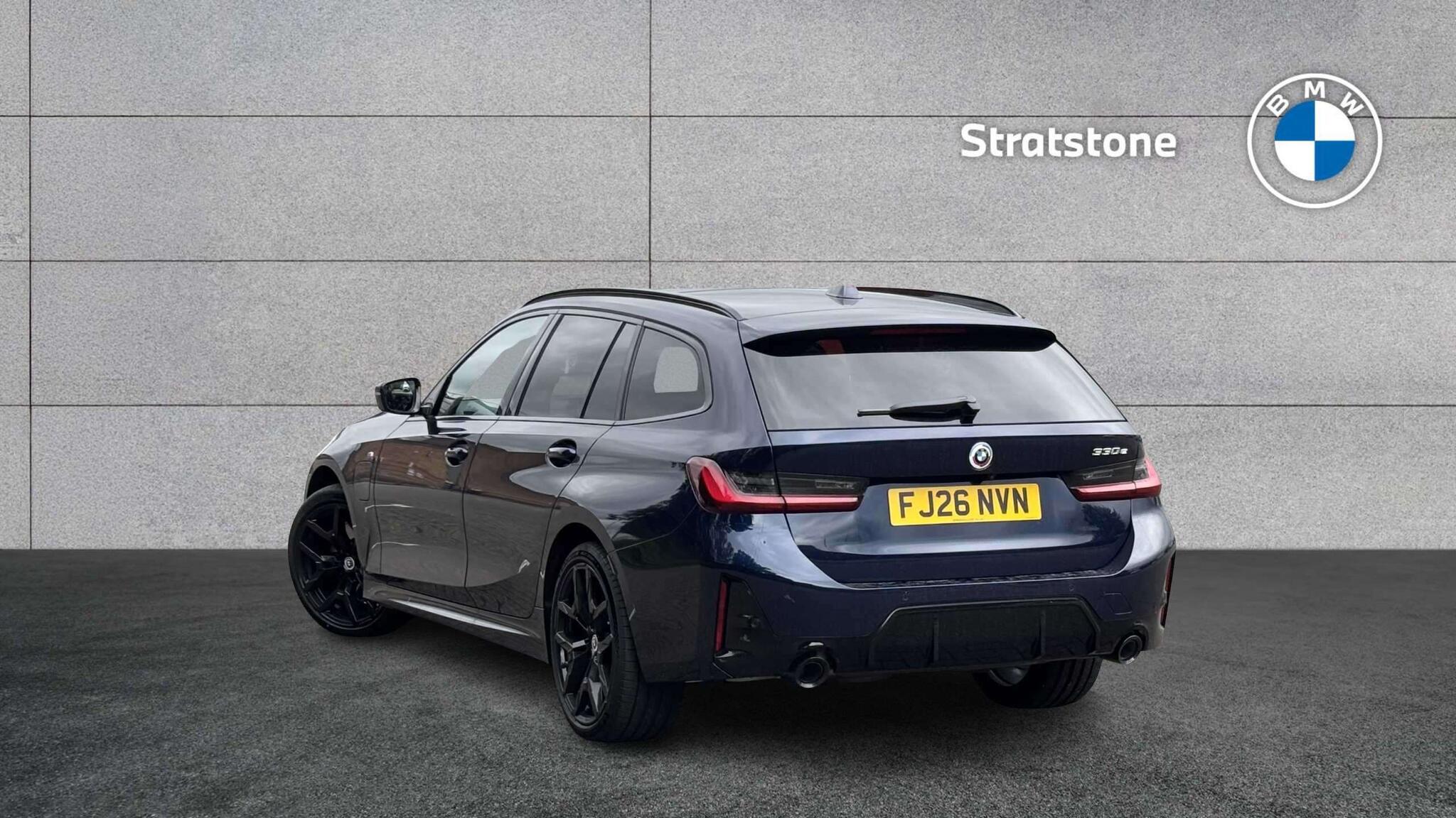 BMW 3 Series view 2