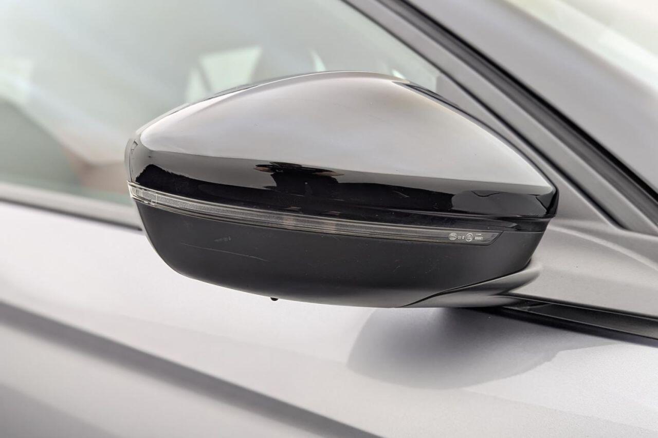 Vauxhall Corsa view 36