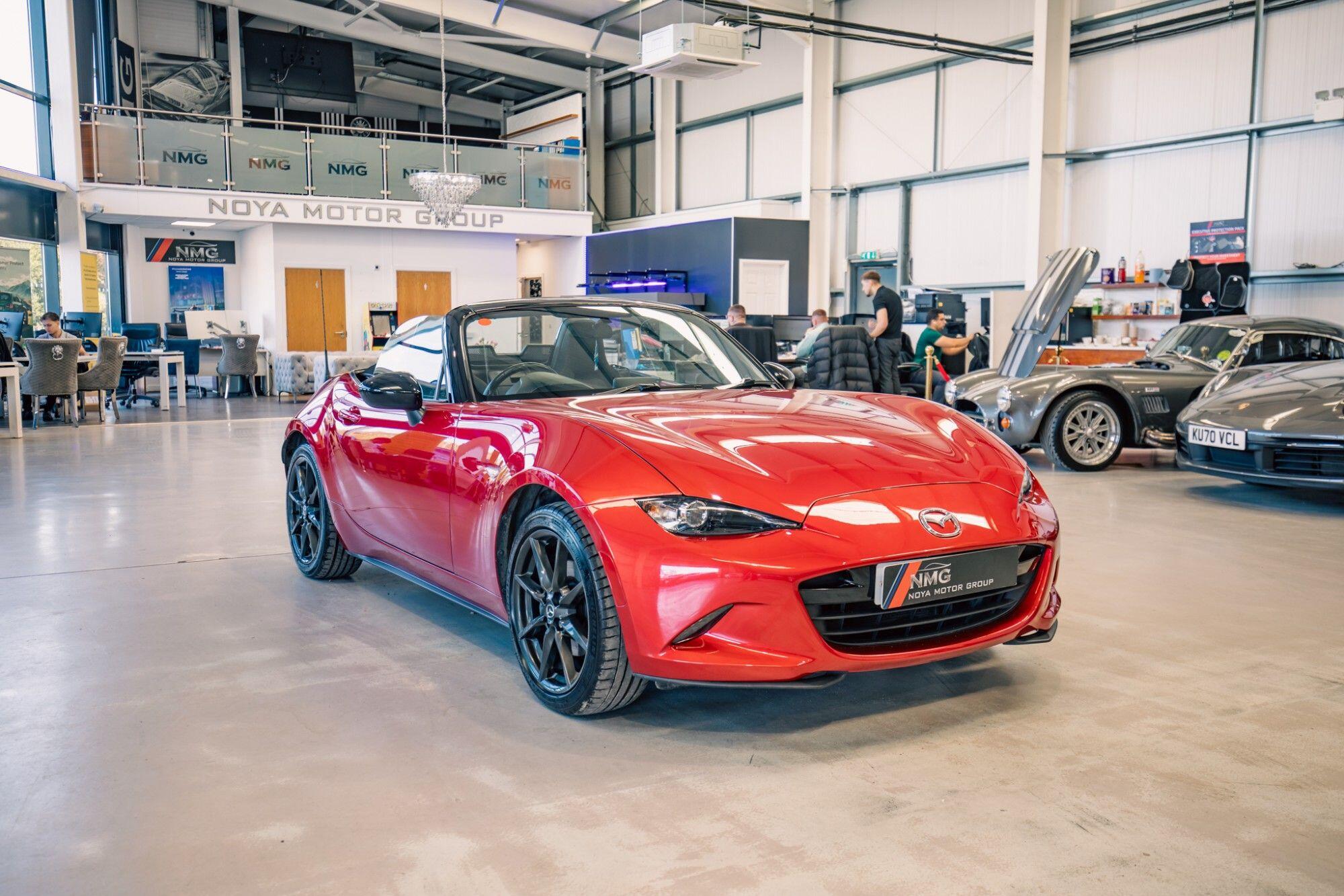 Mazda MX-5 view 20