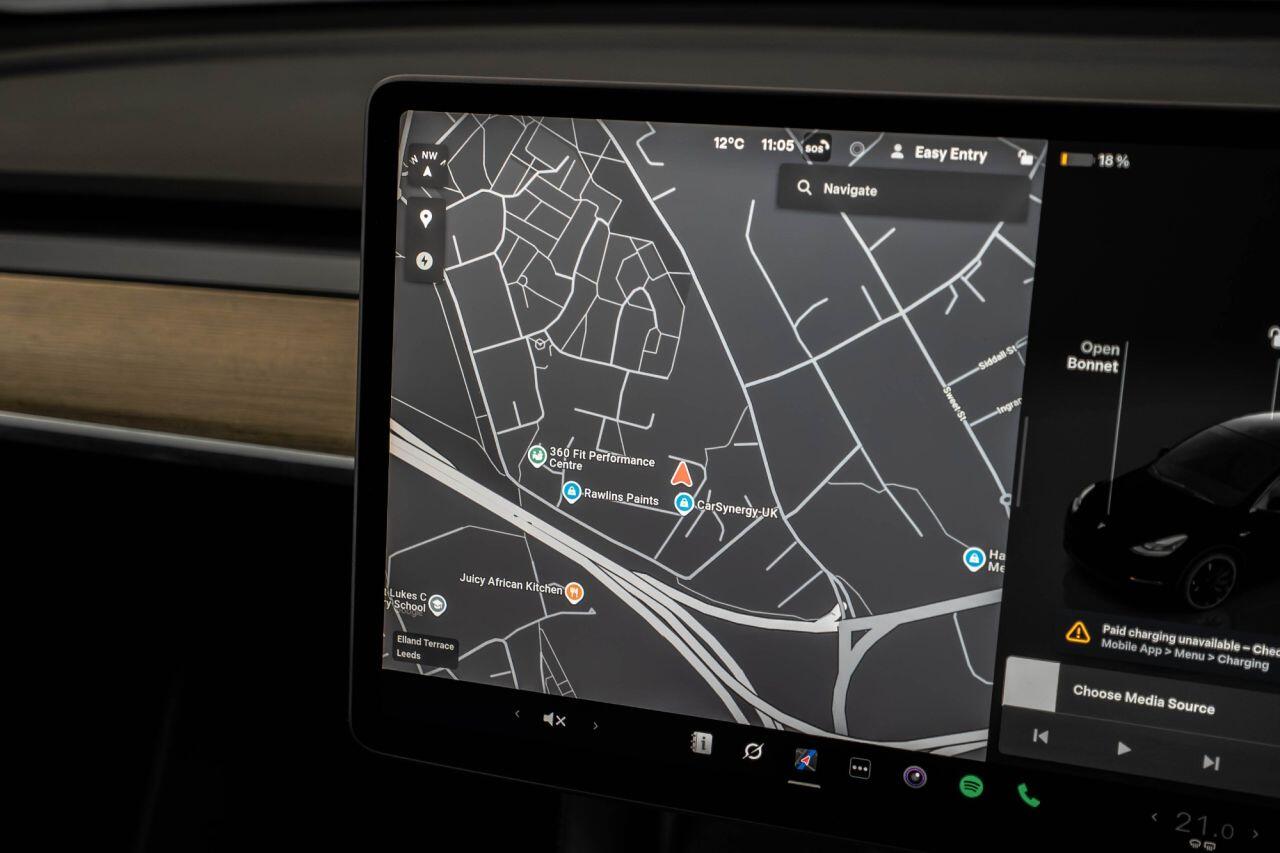Tesla Model Y view 35