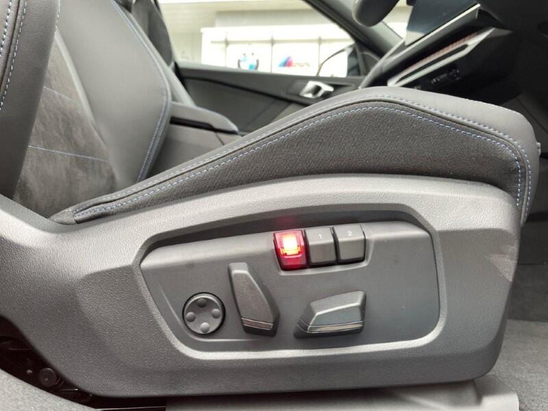 BMW 1 Series view 23