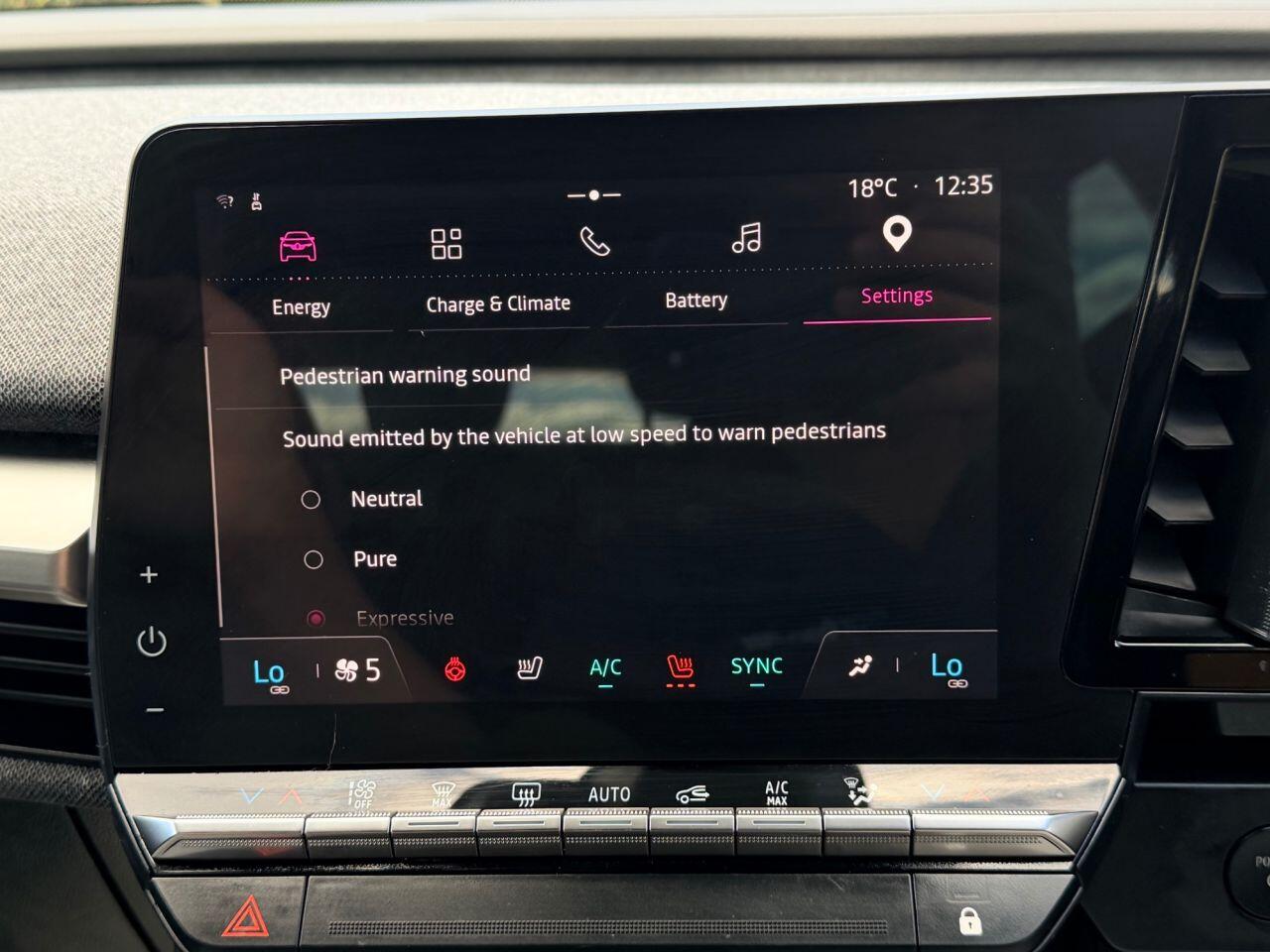 Renault Megane E-Tech view 47