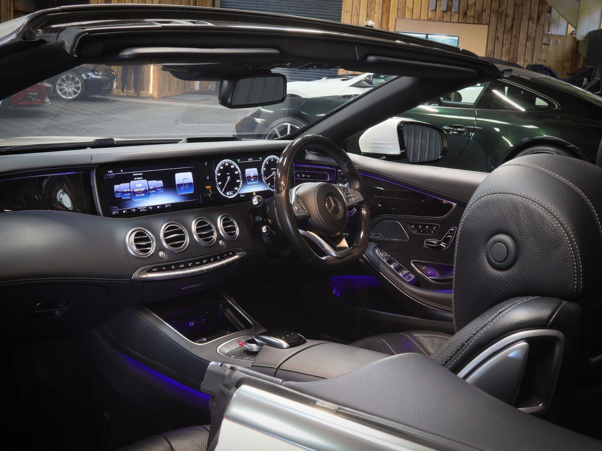 Mercedes-Benz S-Class view 12
