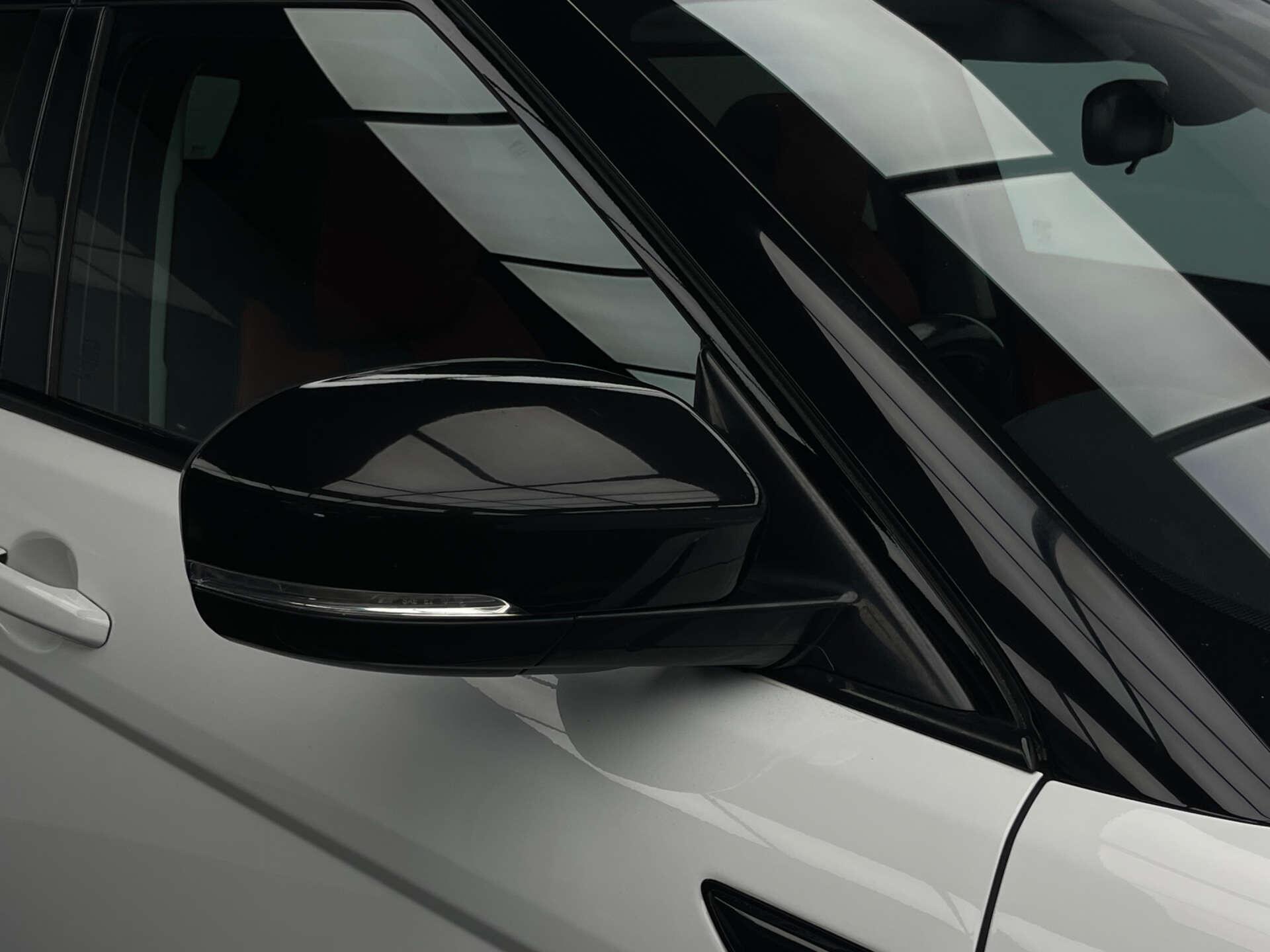 Land Rover Range Rover Evoque view 9