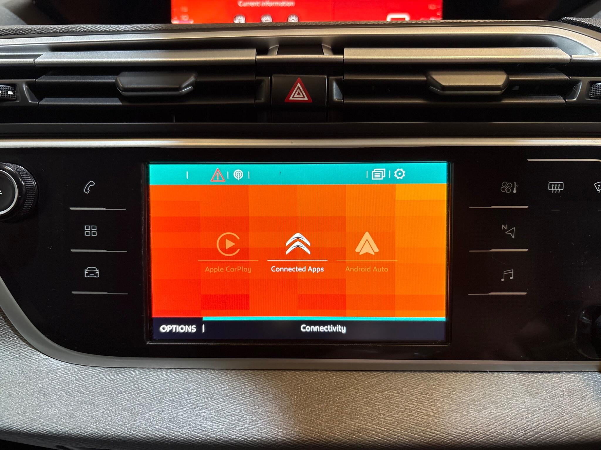 Citroen Grand C4 Spacetourer view 47
