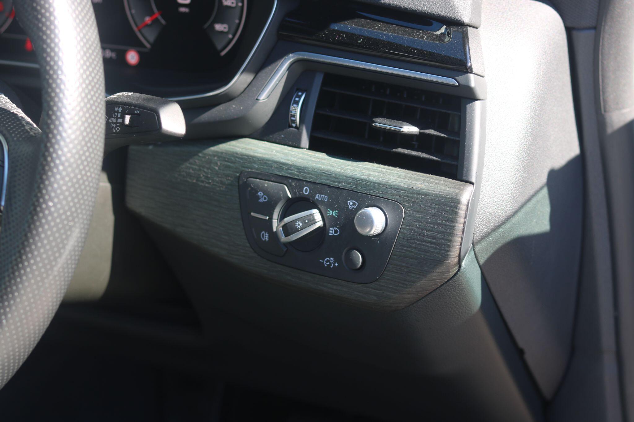 Audi A5 view 13