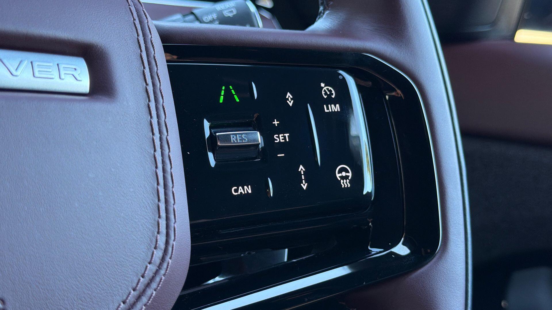 Land Rover Range Rover Sport view 35