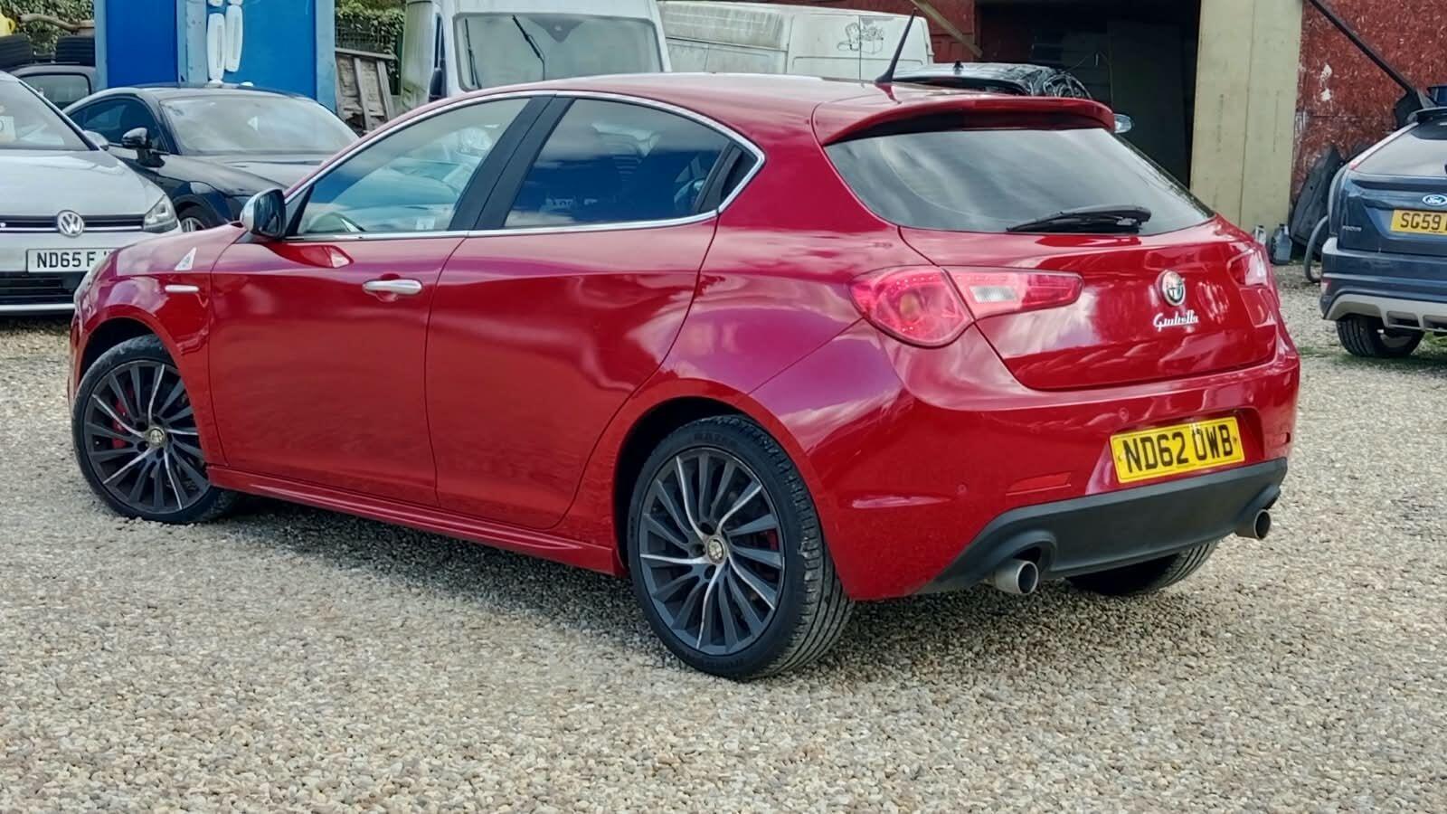 Alfa Romeo Giulietta view 4